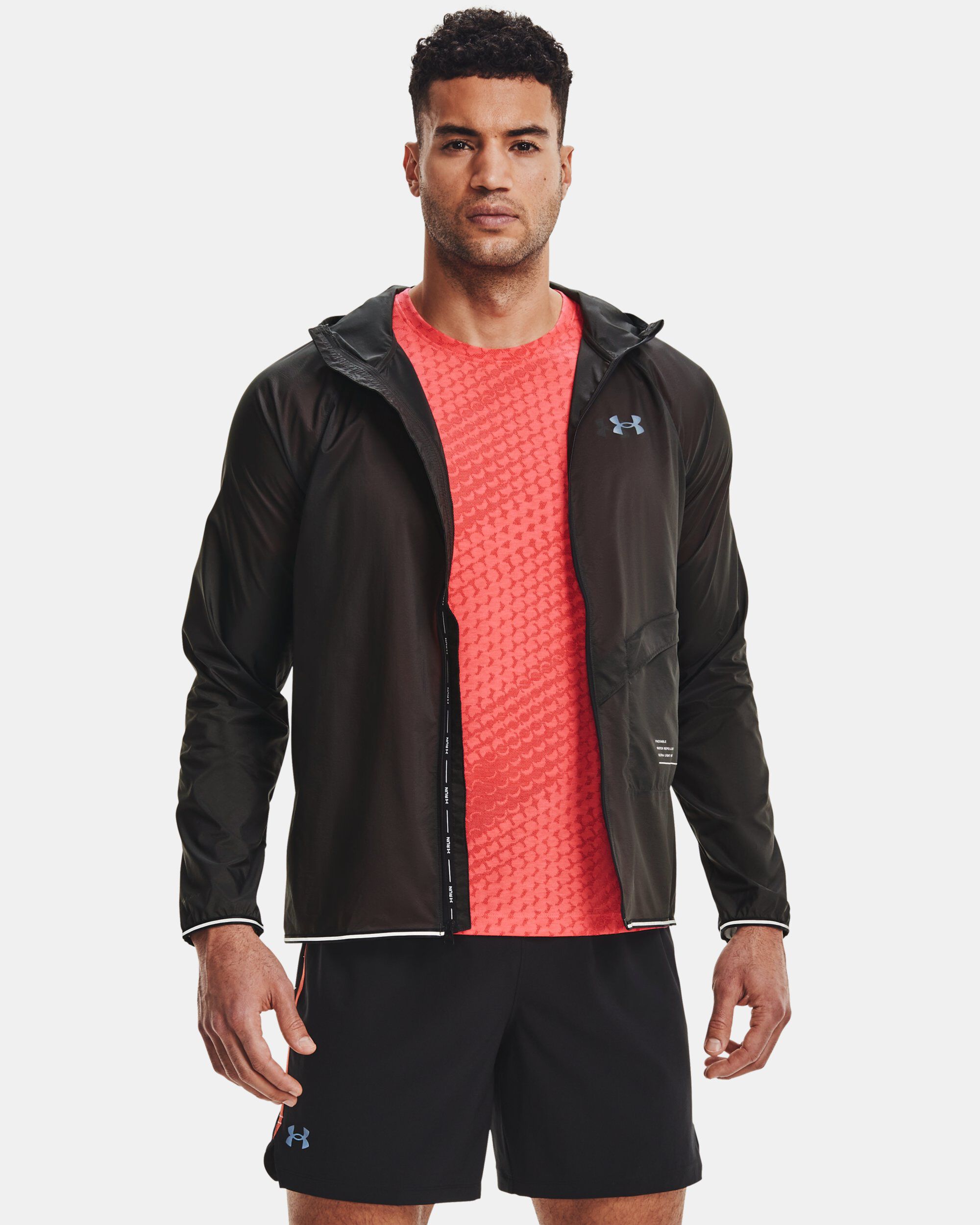 Buy Men s UA Qualifier Storm Packable Jacket Grey in Dubai UAE Under Armour