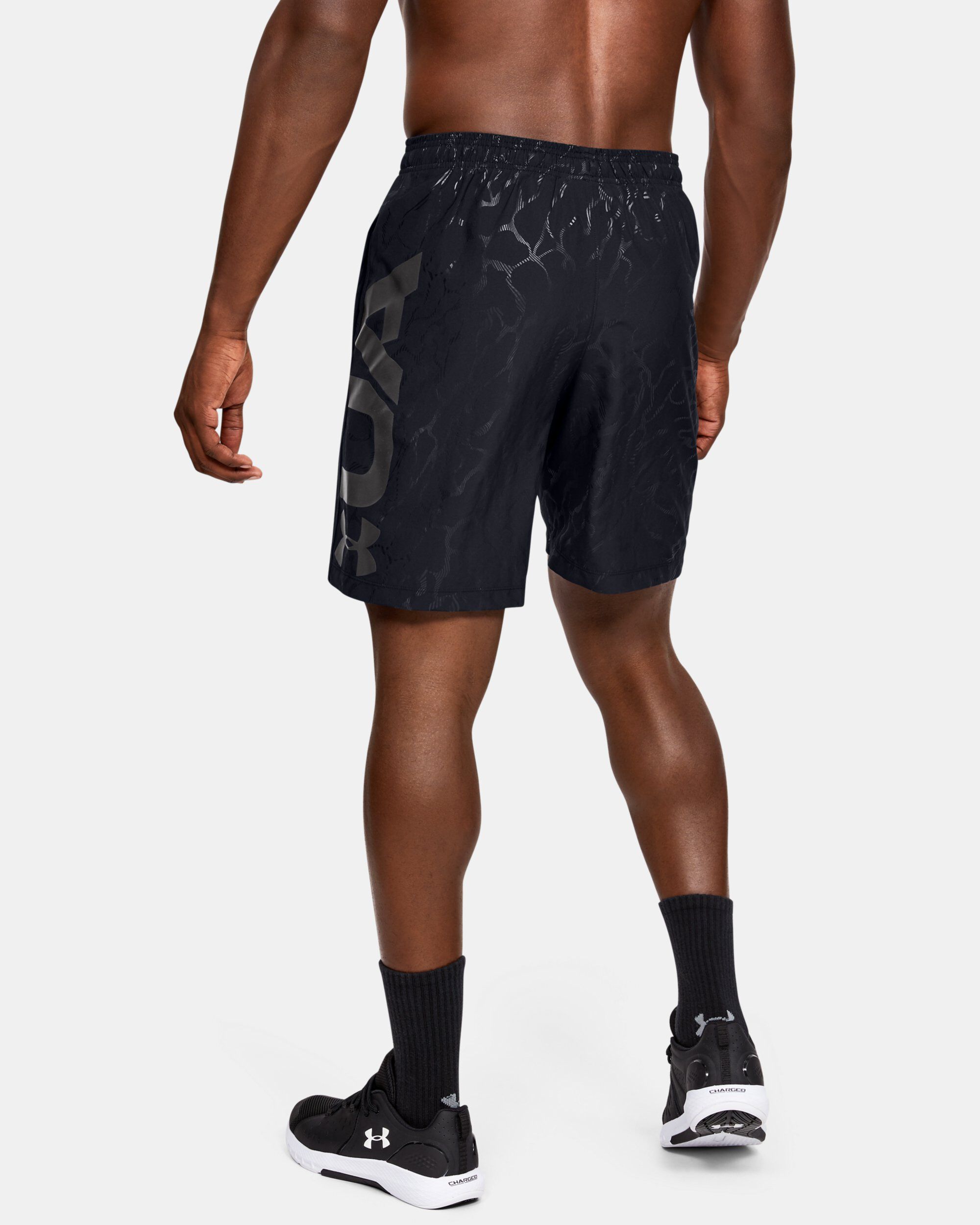 Men's ua woven sale graphic emboss shorts