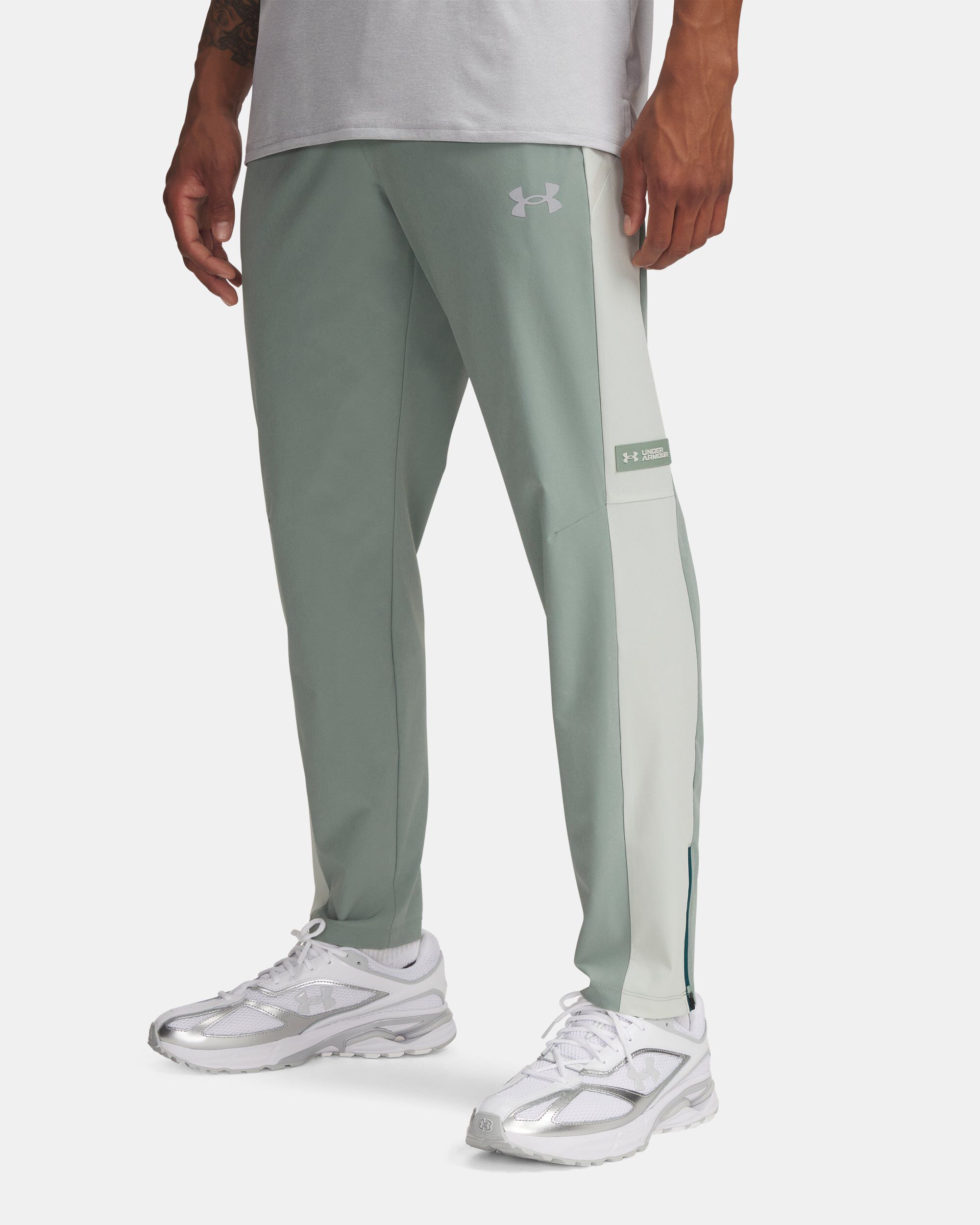 Buy Men's UA Woven Utility Pants Green in Dubai, UAE | Under Armour
