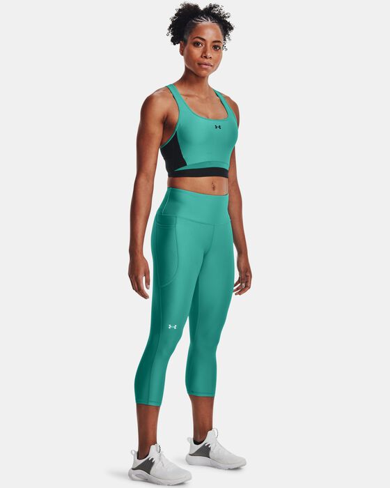 Women's HeatGear® Armour No-Slip Waistband Capris image number 2