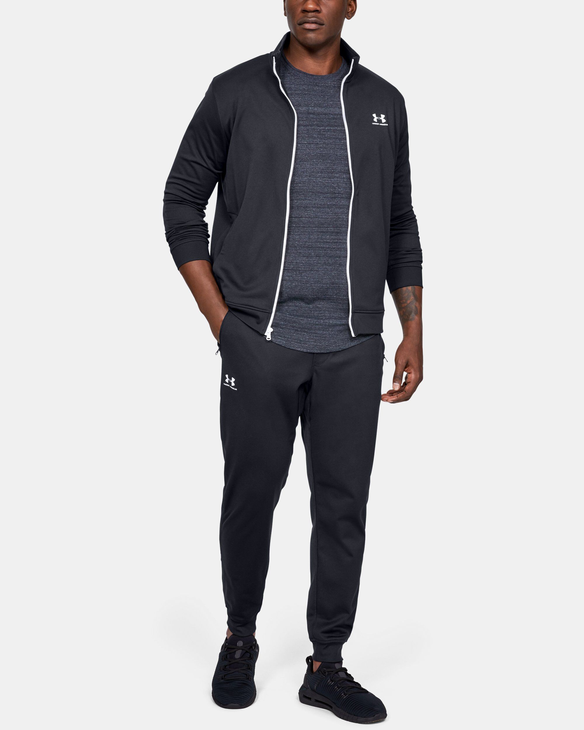 Under armour clearance jogging pants