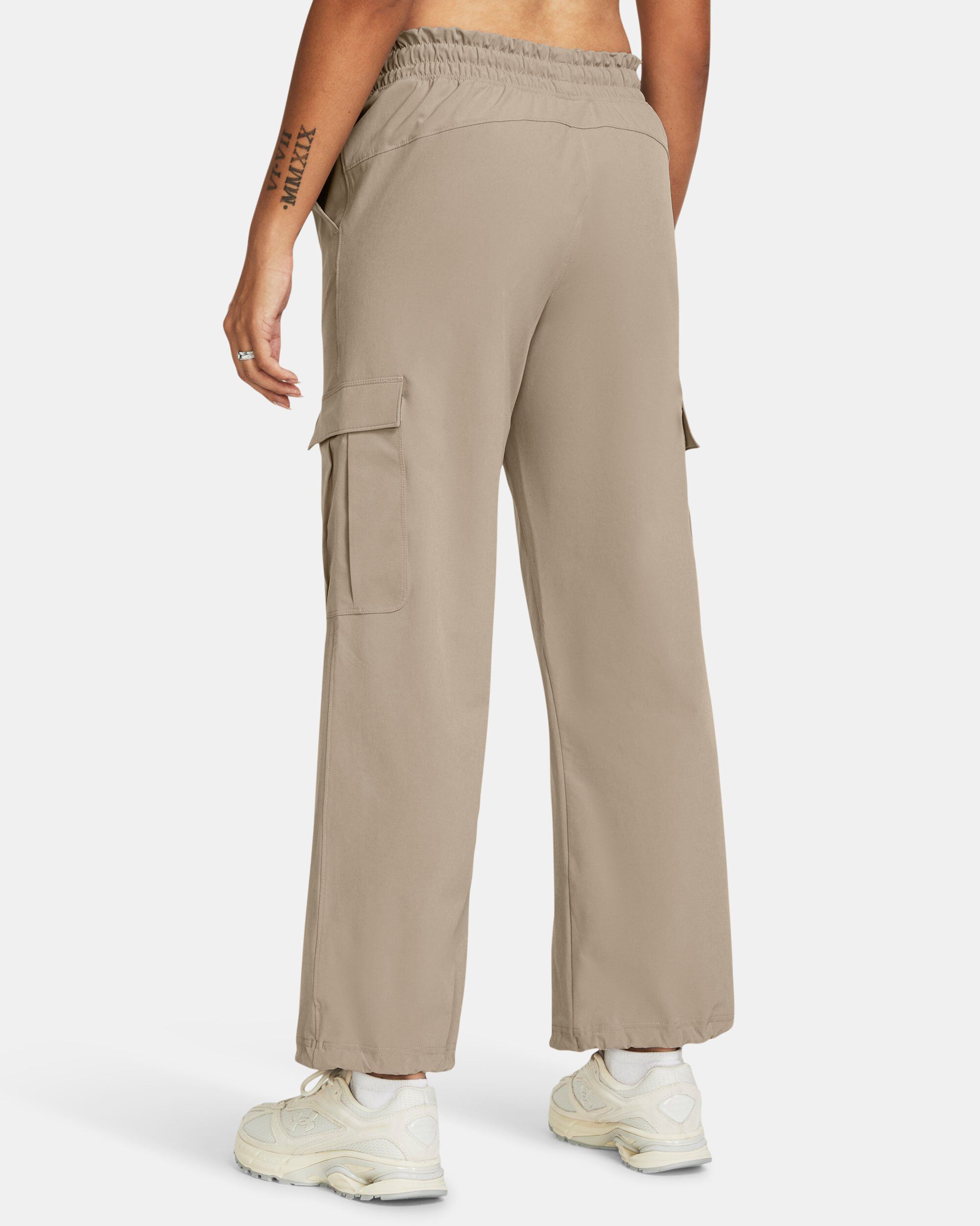 Under armour khaki pants womens top