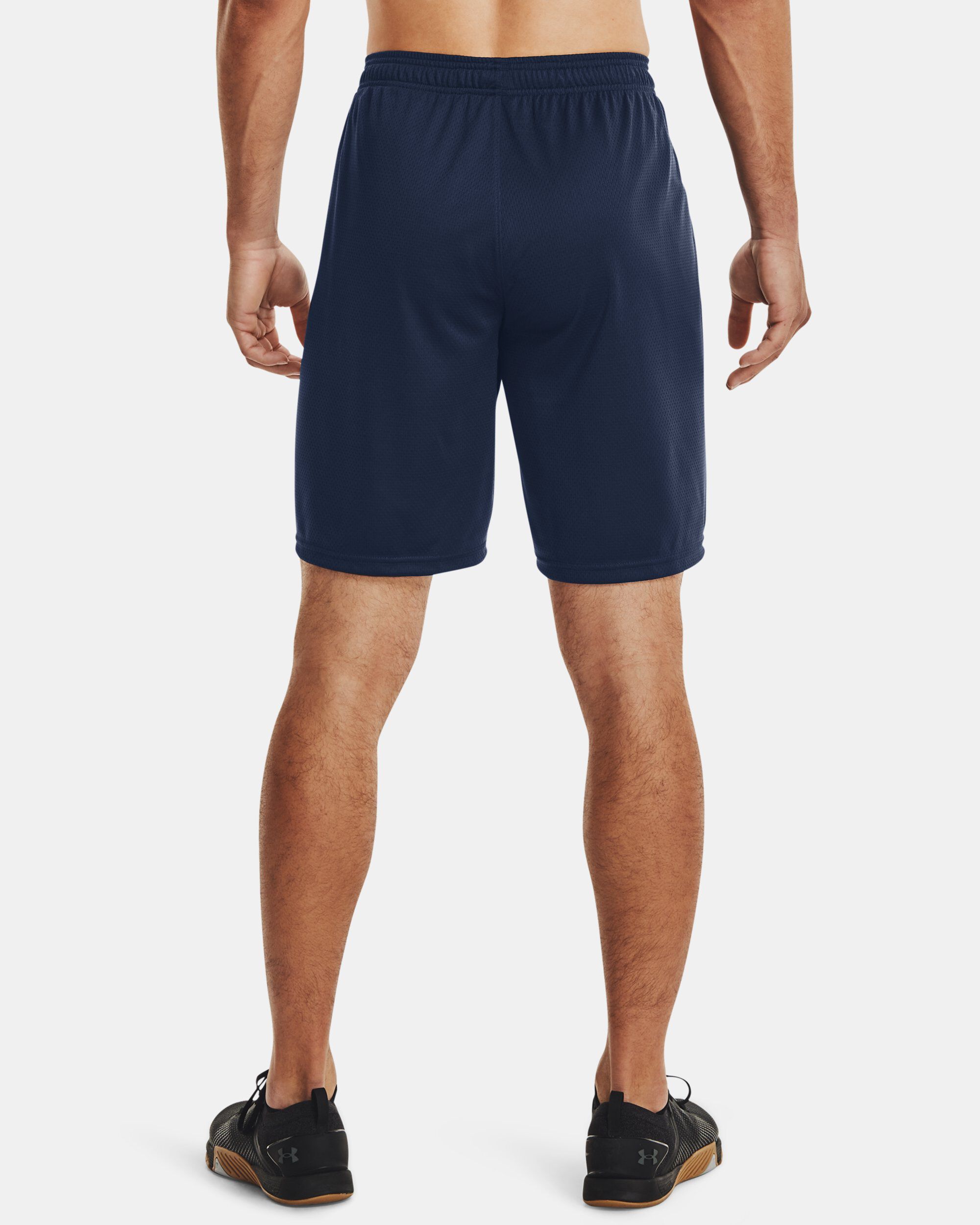 Under armour men's mesh training shorts deals