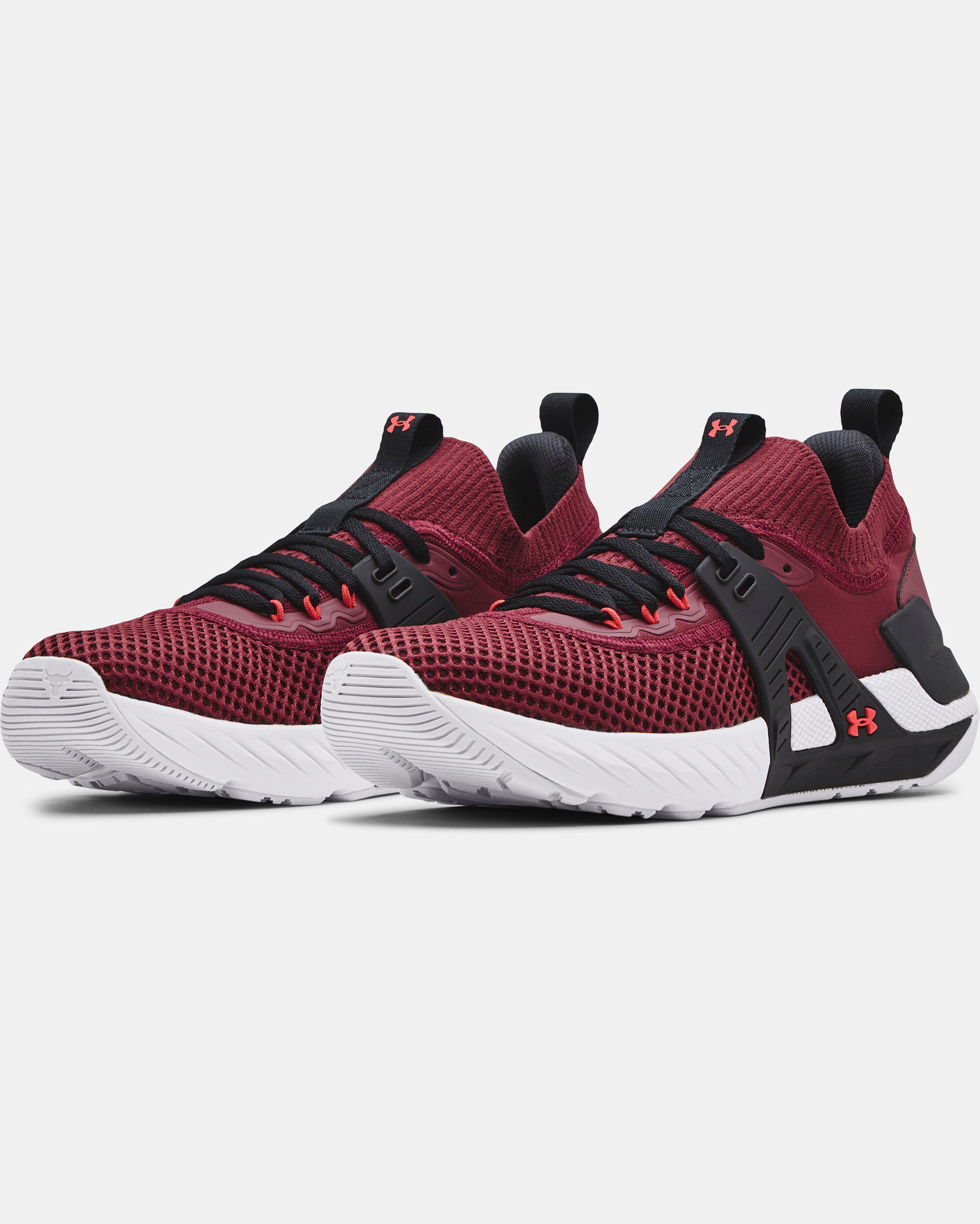Nike free x metcon dune red top