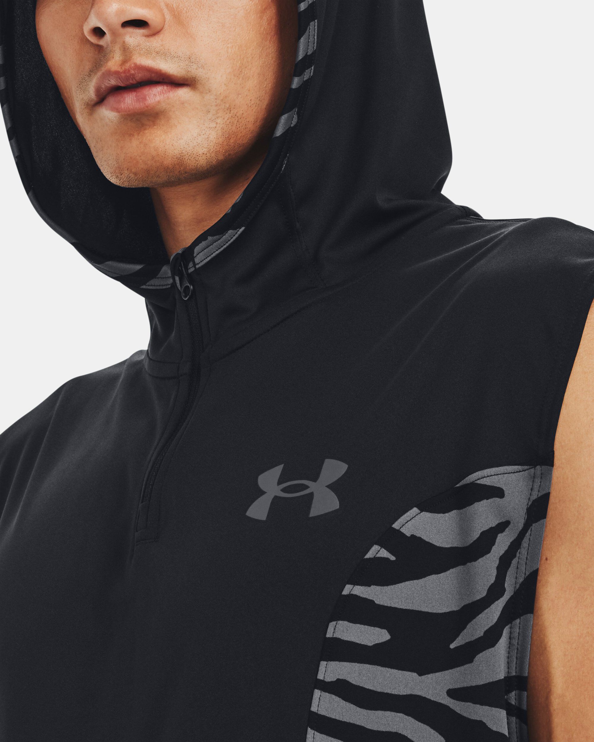 Under Armour Men s UA Baseline Tank Hoodie Black in Dubai UAE