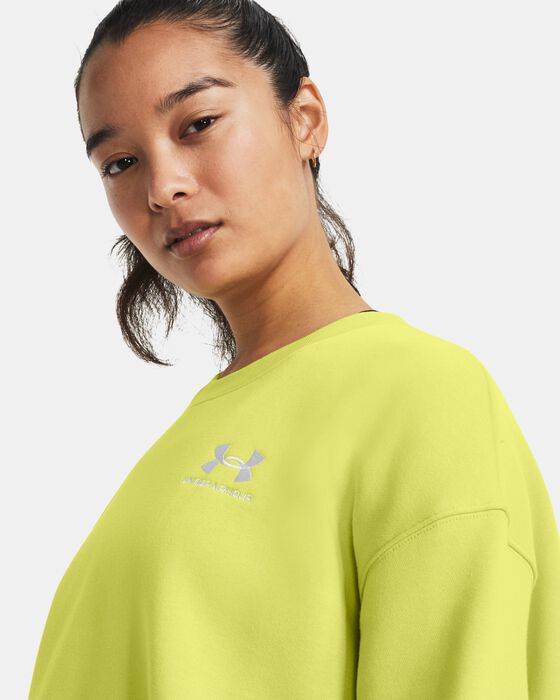 Women's UA Essential Fleece Oversized Crew image number 3