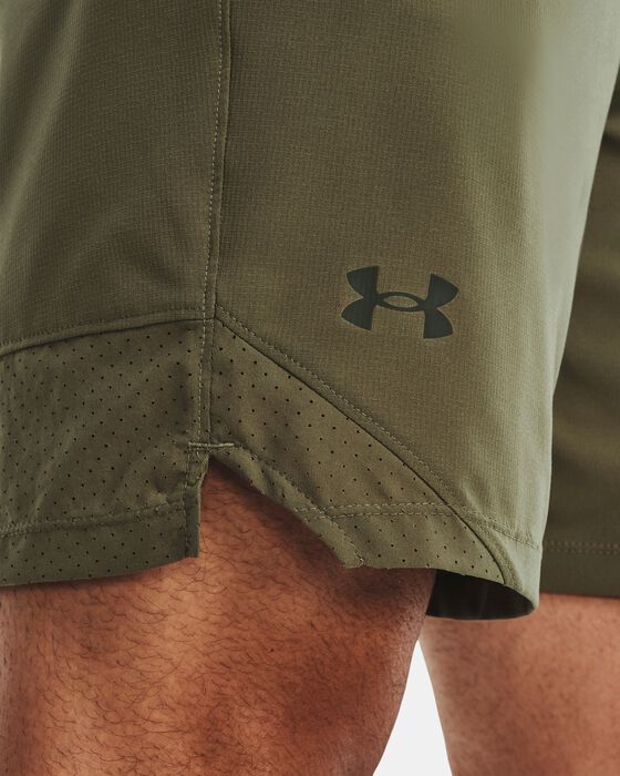 Men's UA Vanish Woven Shorts image number 3