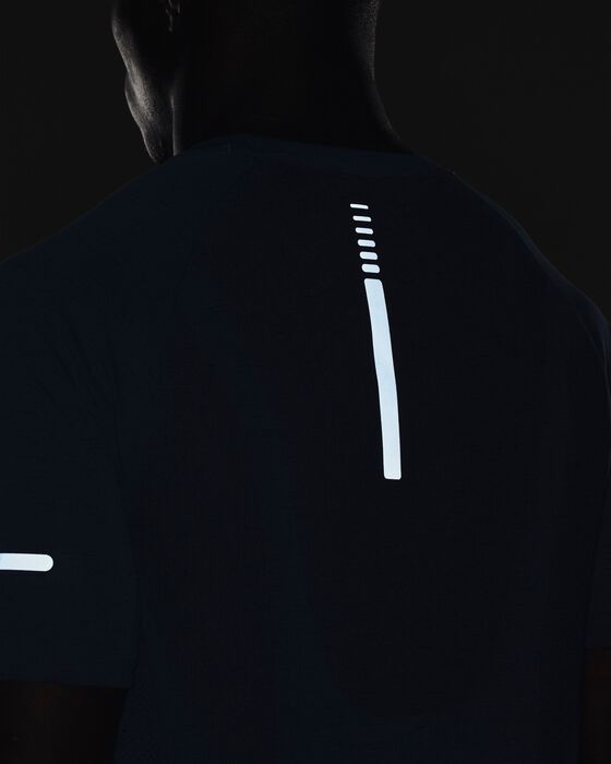 Men's UA Iso-Chill Run 2-in-1 Shorts image number 4