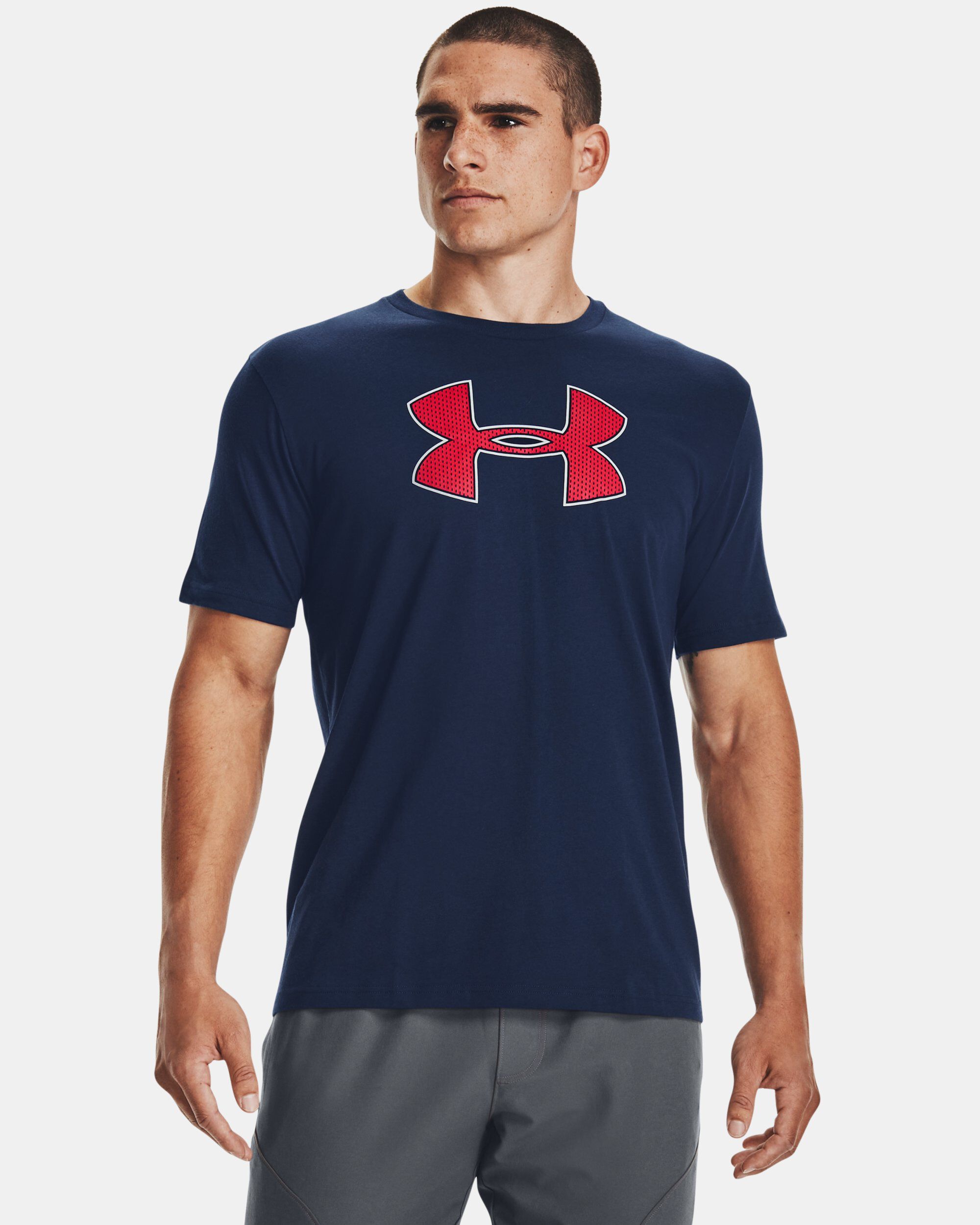 Under store armour tshirt