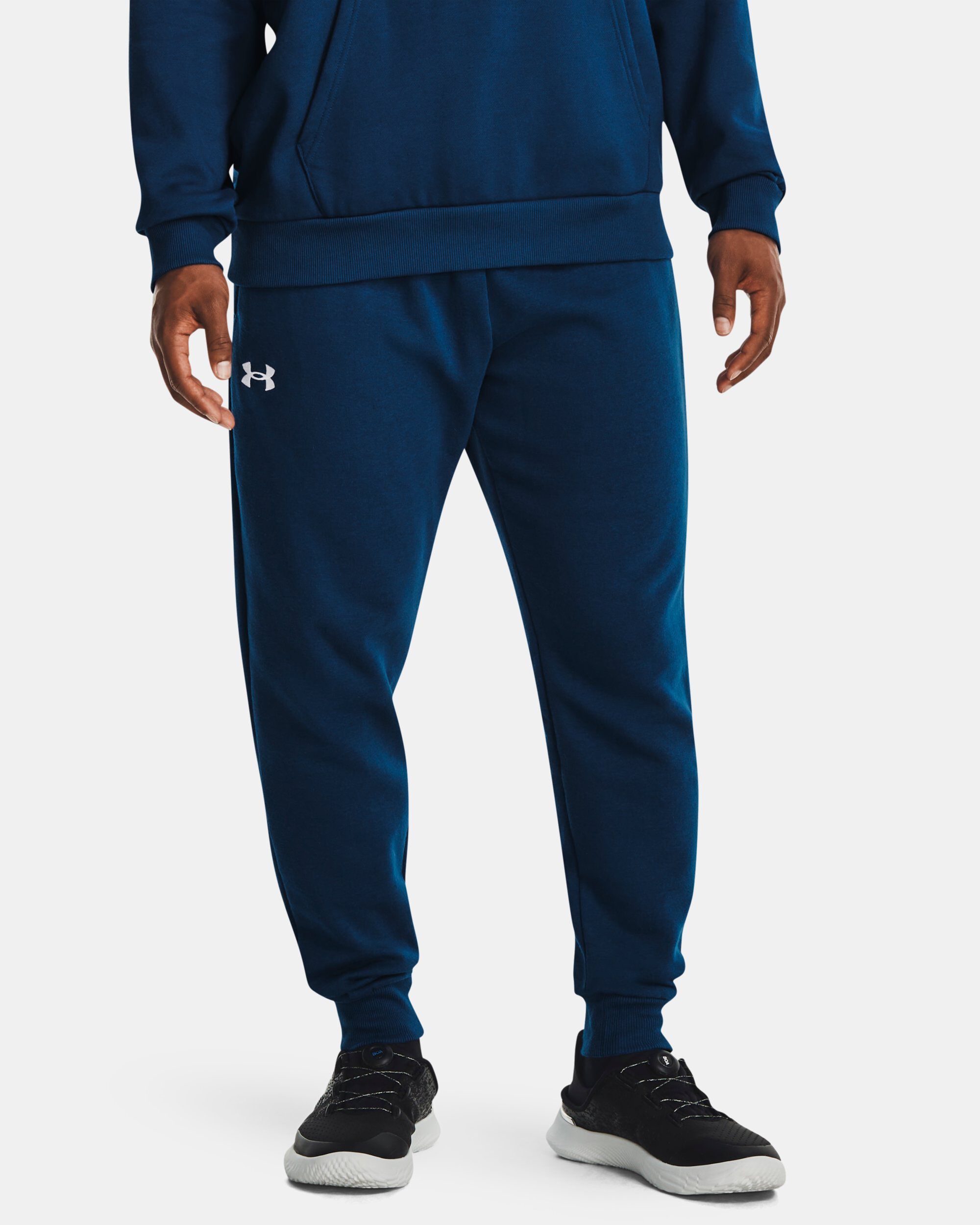 Under armour rival fleece deals joggers