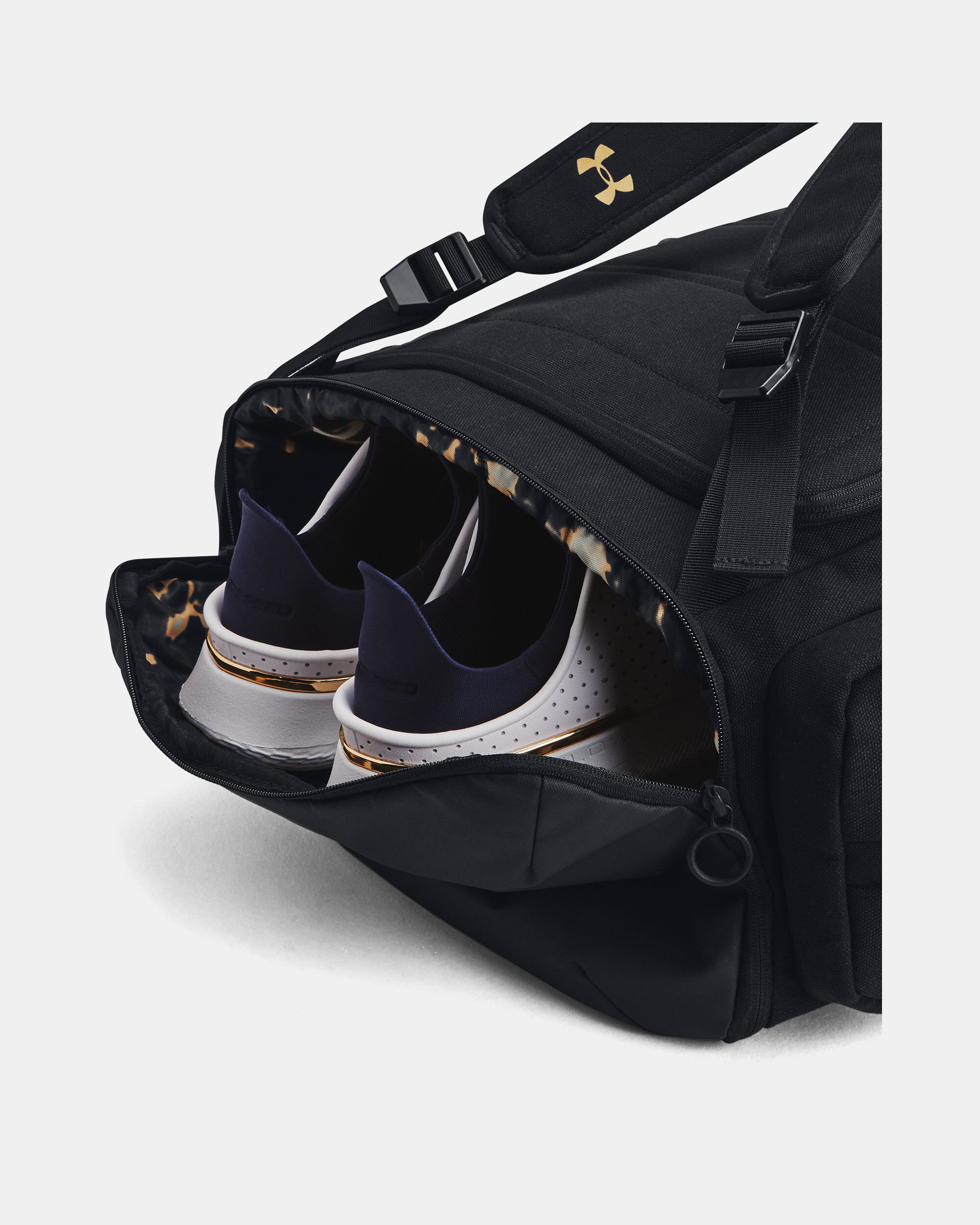 Buy Men s Project Rock Duffle Backpack Black in Dubai UAE Under Armour