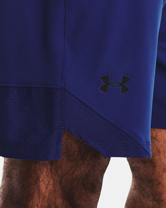 Men's UA Vanish Woven Shorts image number 3