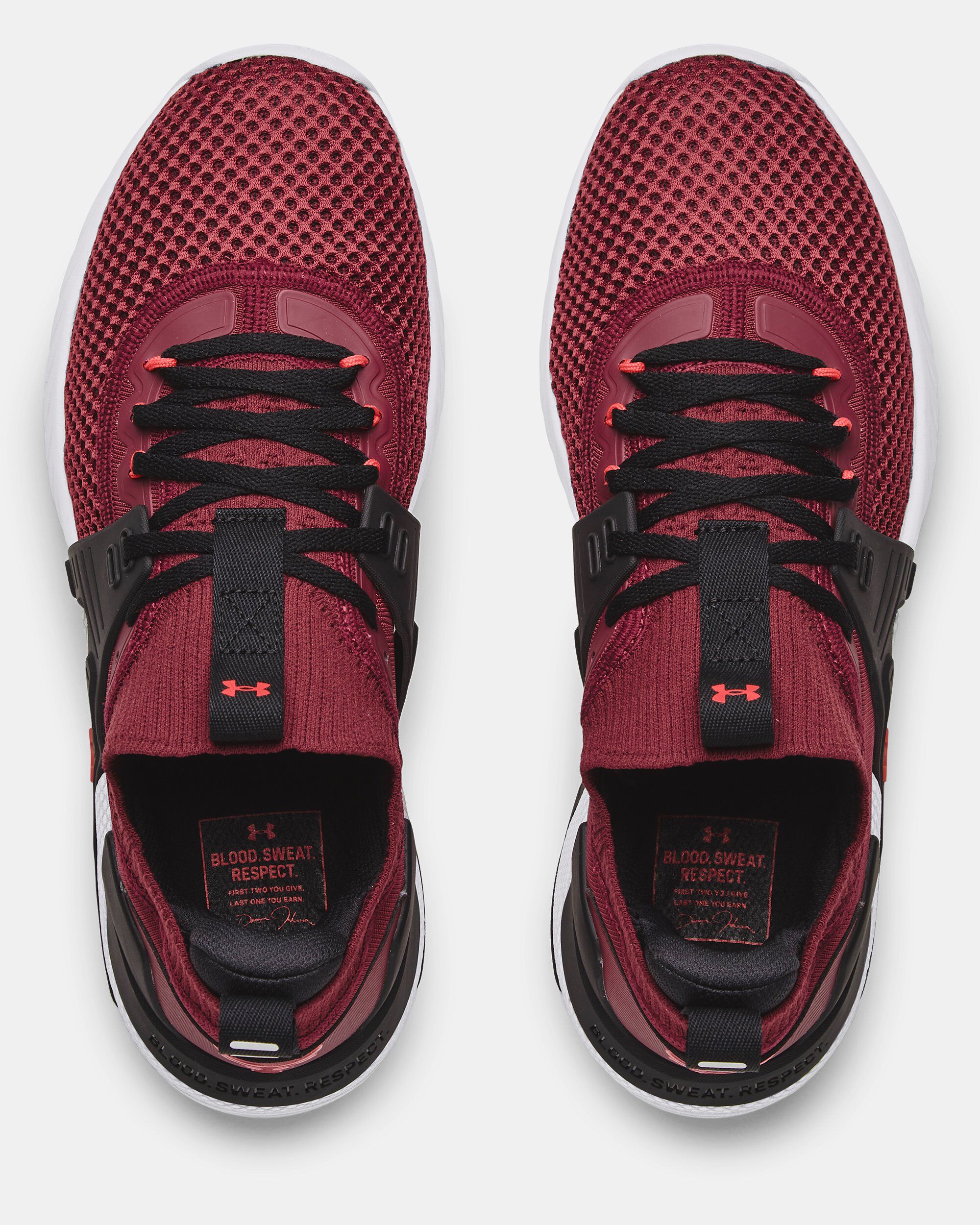 Under armour deals shoes maroon