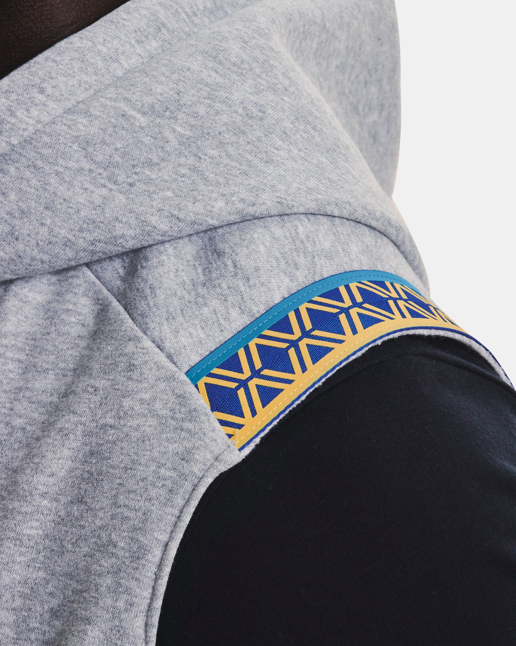 Under Armour Men s Curry Fleece Sleeveless Hoodie Grey in Dubai UAE