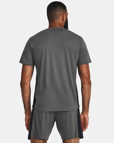 Men's UA Challenger Training Short Sleeve