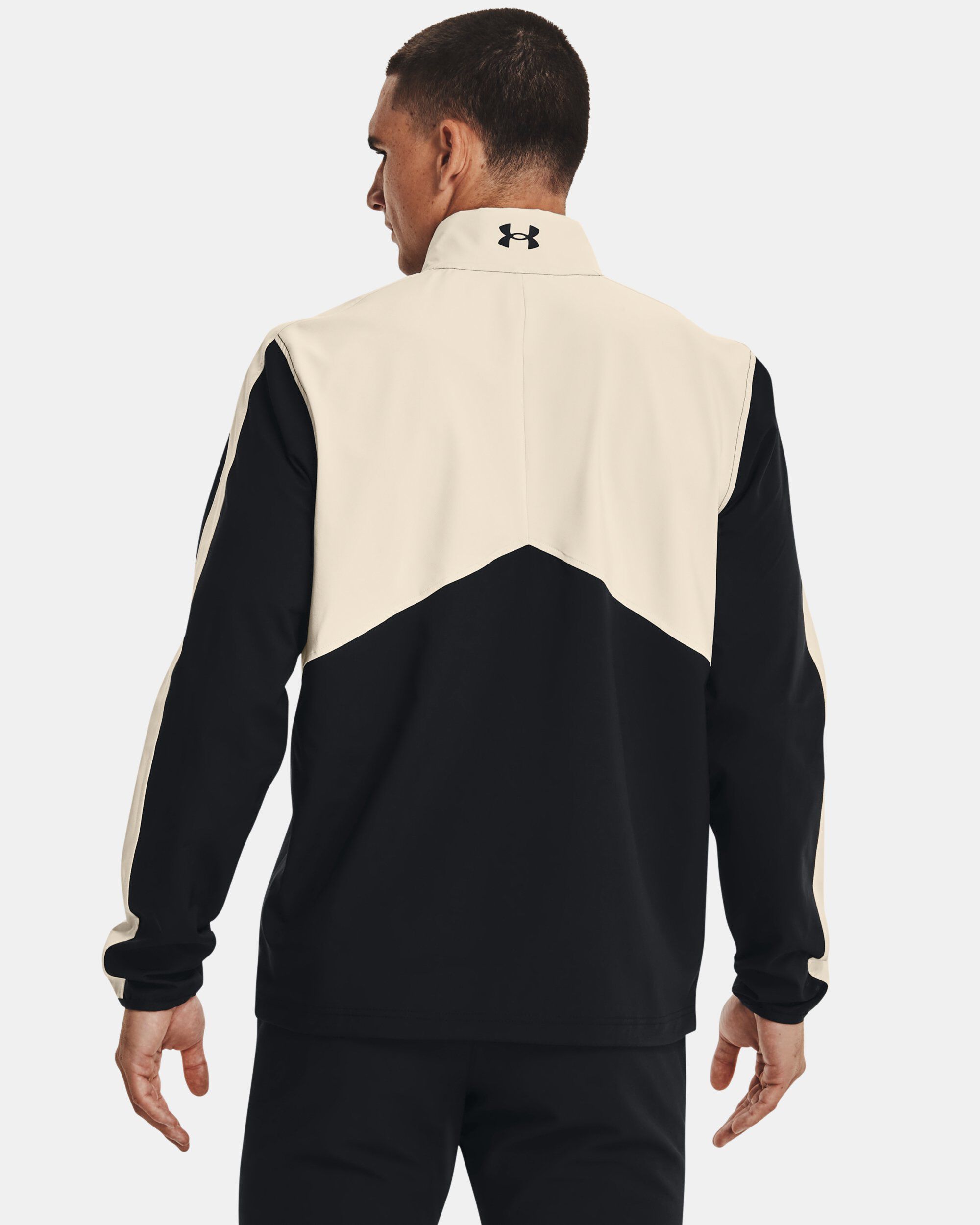Buy Men s UA Storm Windstrike Full Zip Black in Dubai UAE Under Armour