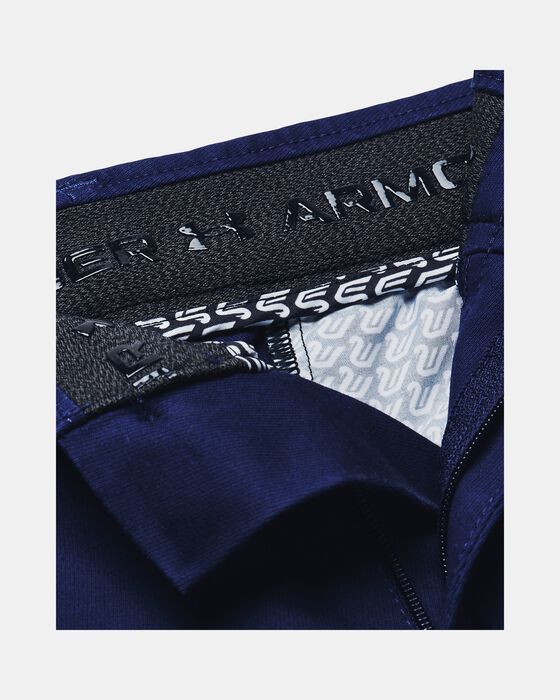 UA Chino image number 4