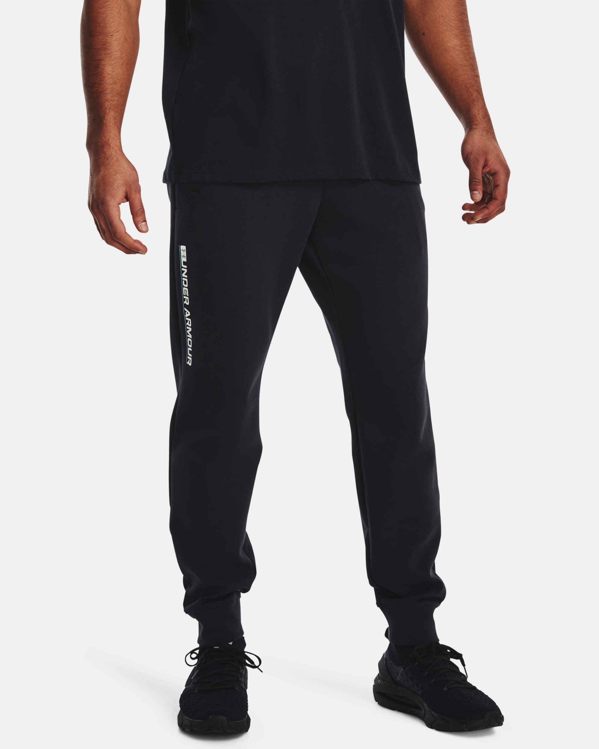 Under armour knit joggers deals