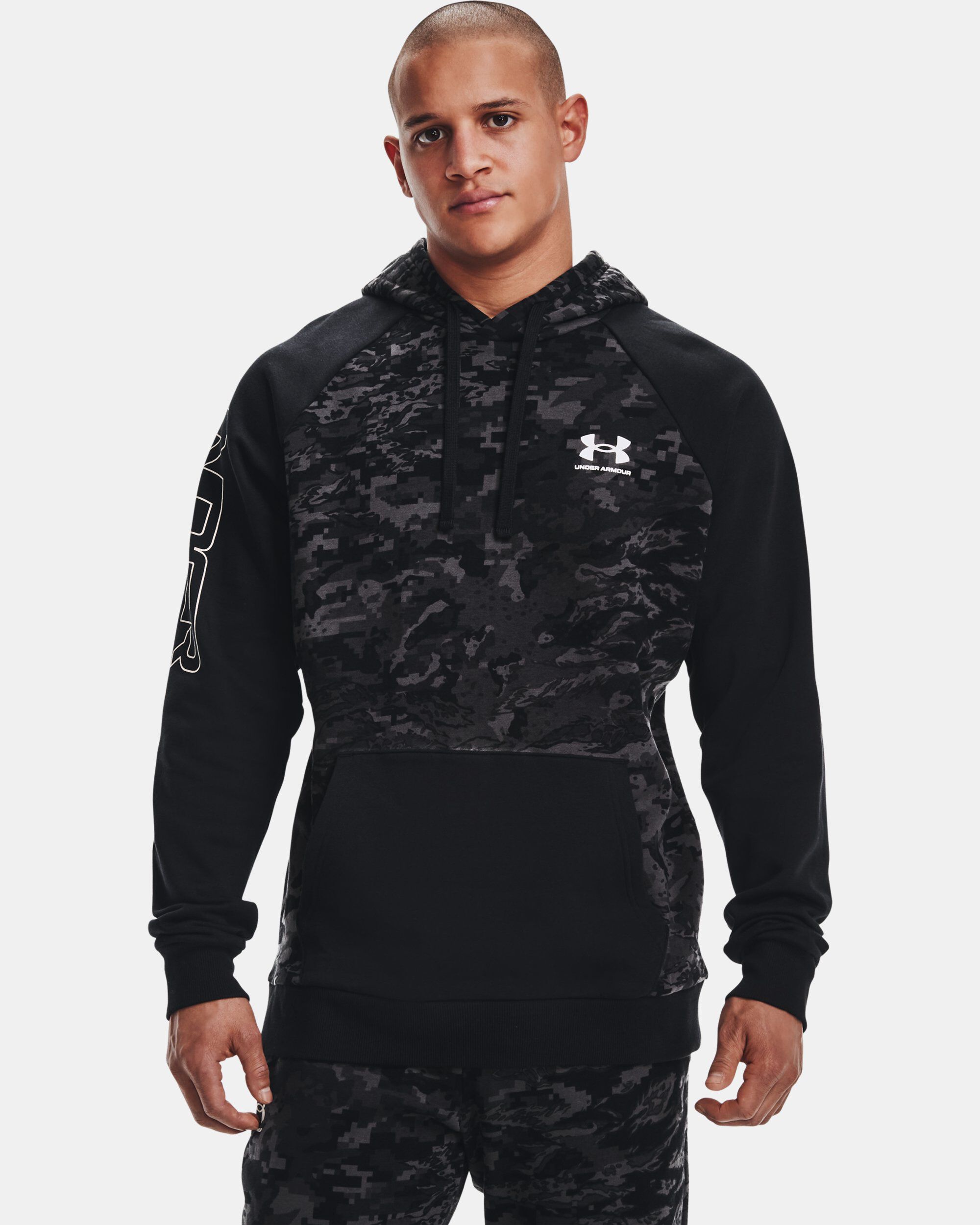 Camo sweatshirt under armour sale