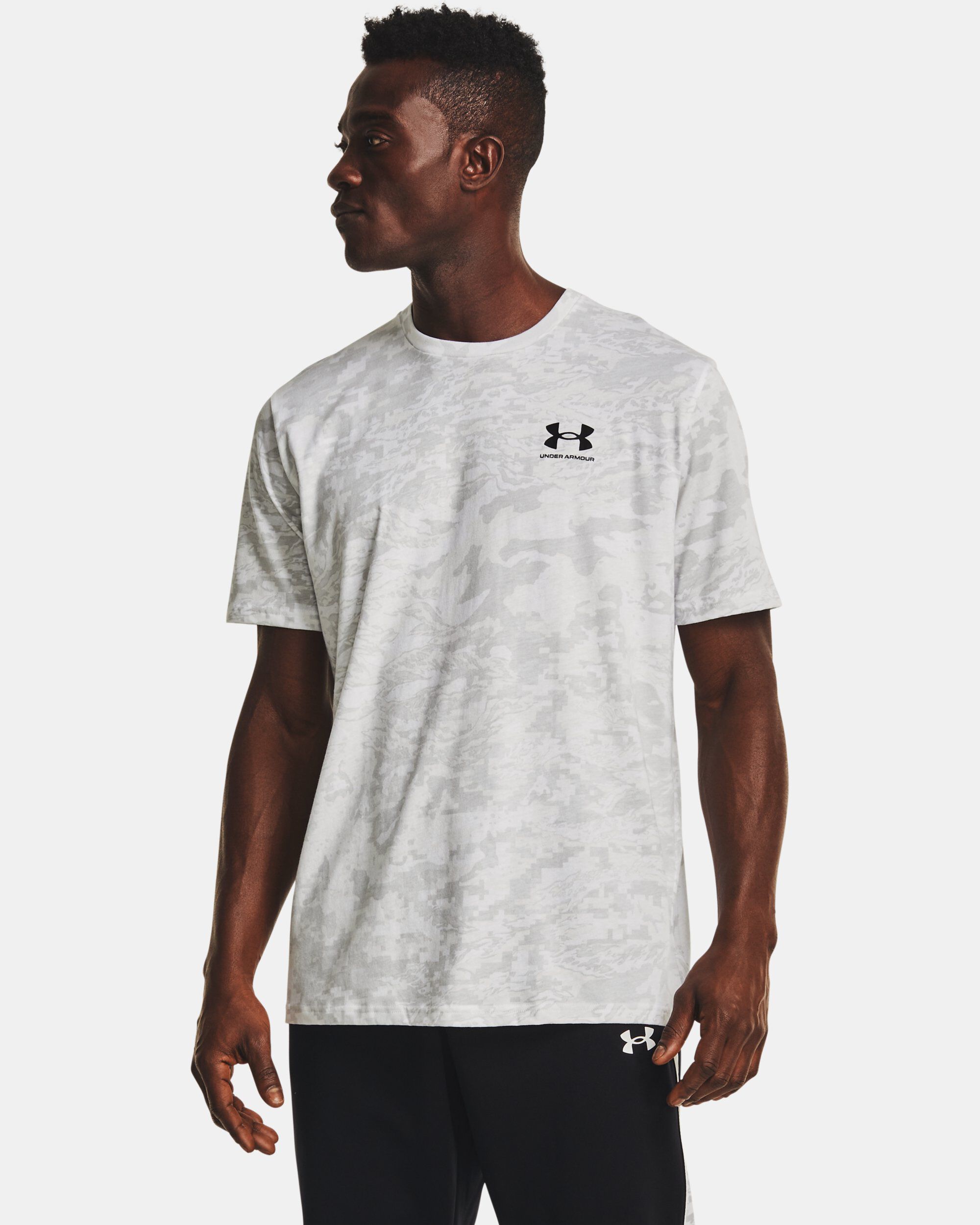 Camo under armour store