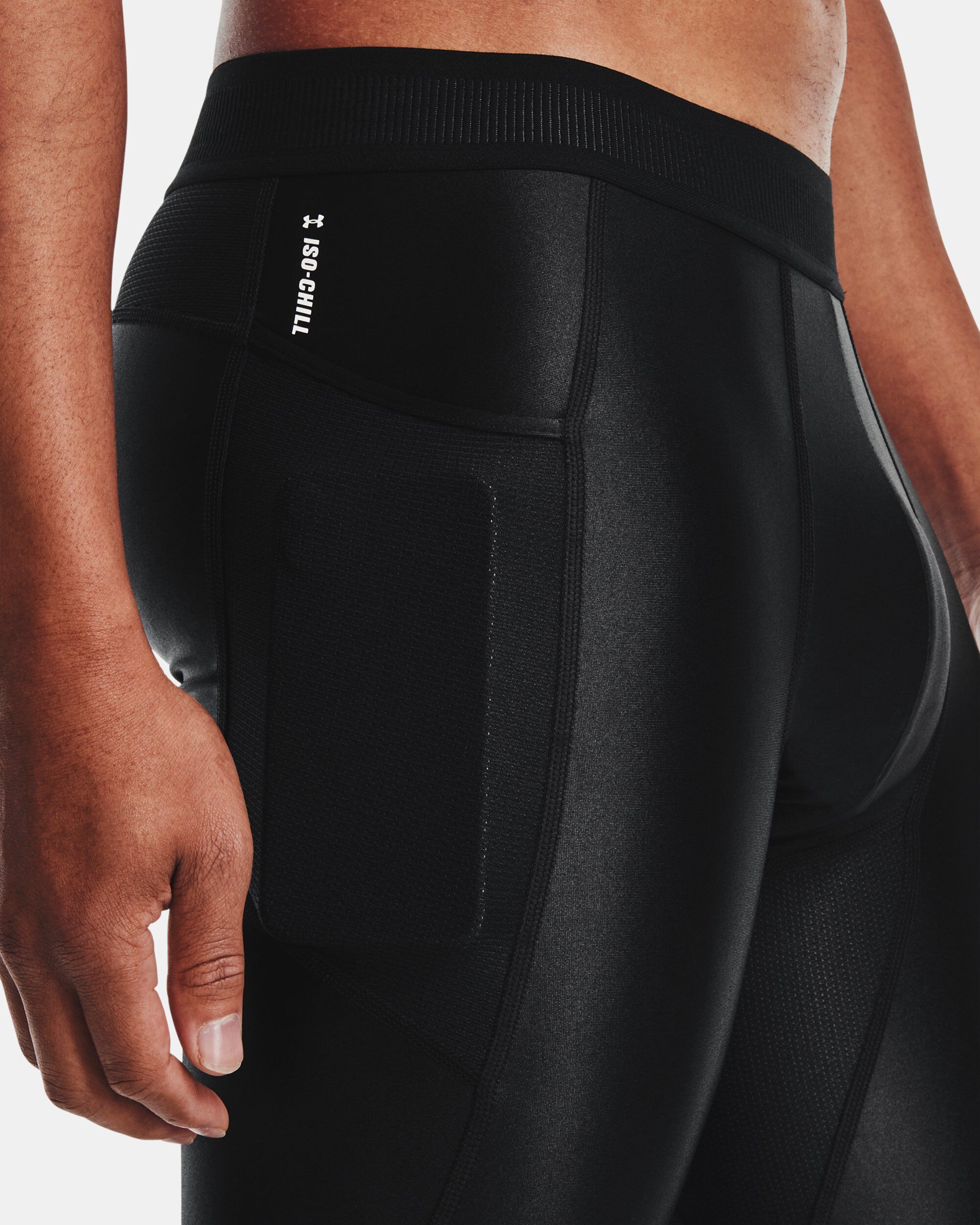 Buy Men s UA Iso Chill Leggings Black in Dubai UAE Under Armour