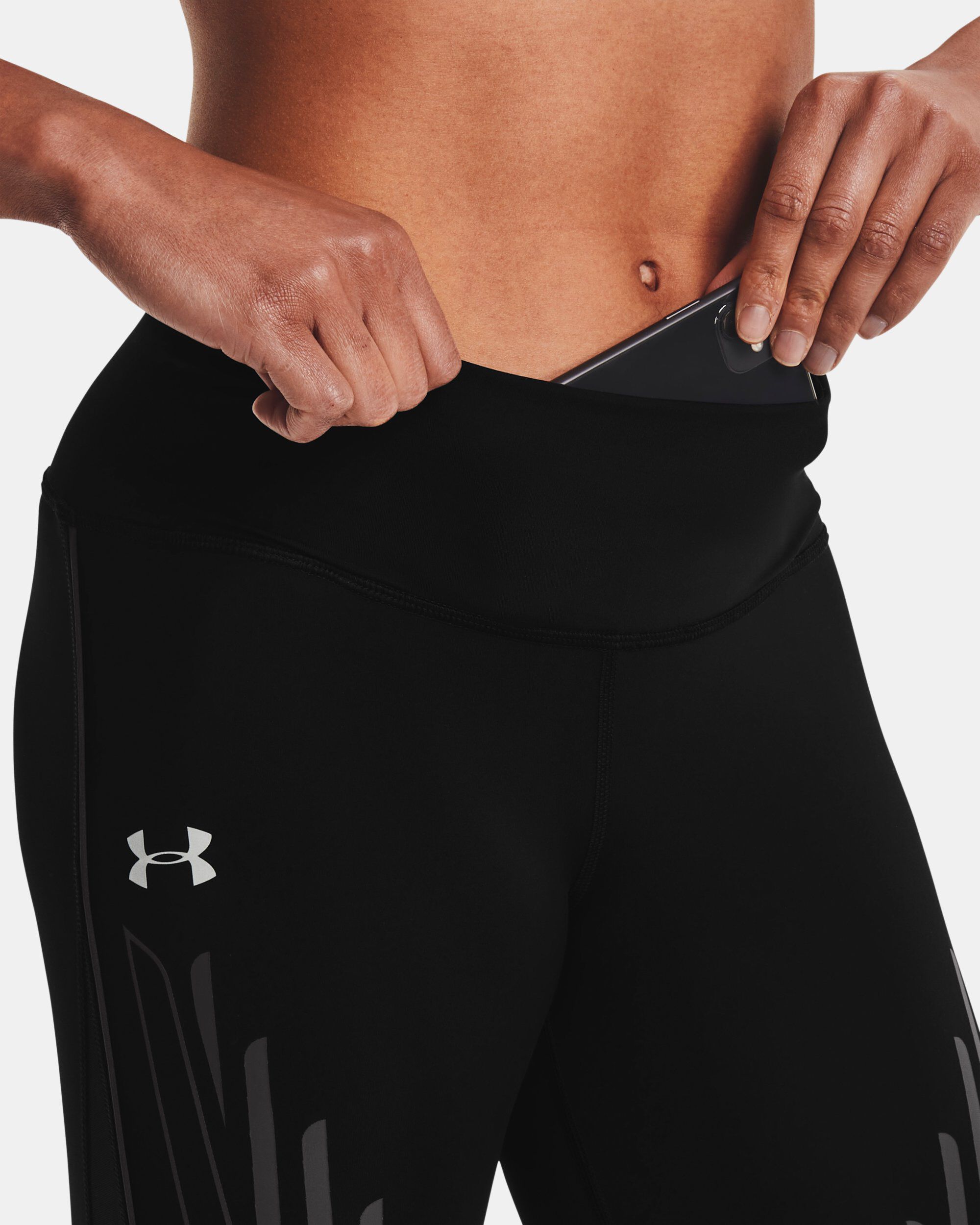 Under armour qualifier speedpocket on sale