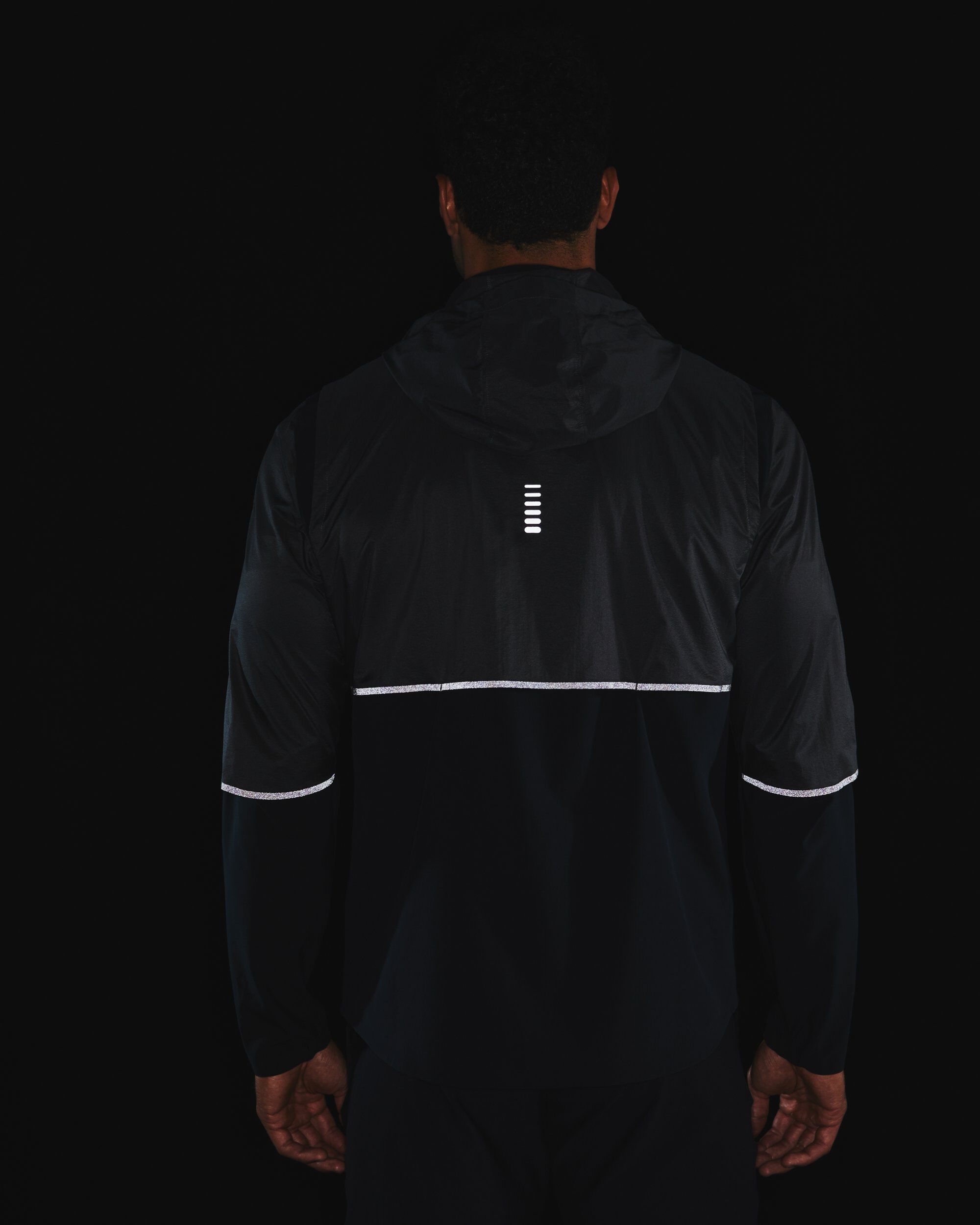 Men's ua qualifier hot sale storm speedpocket jacket