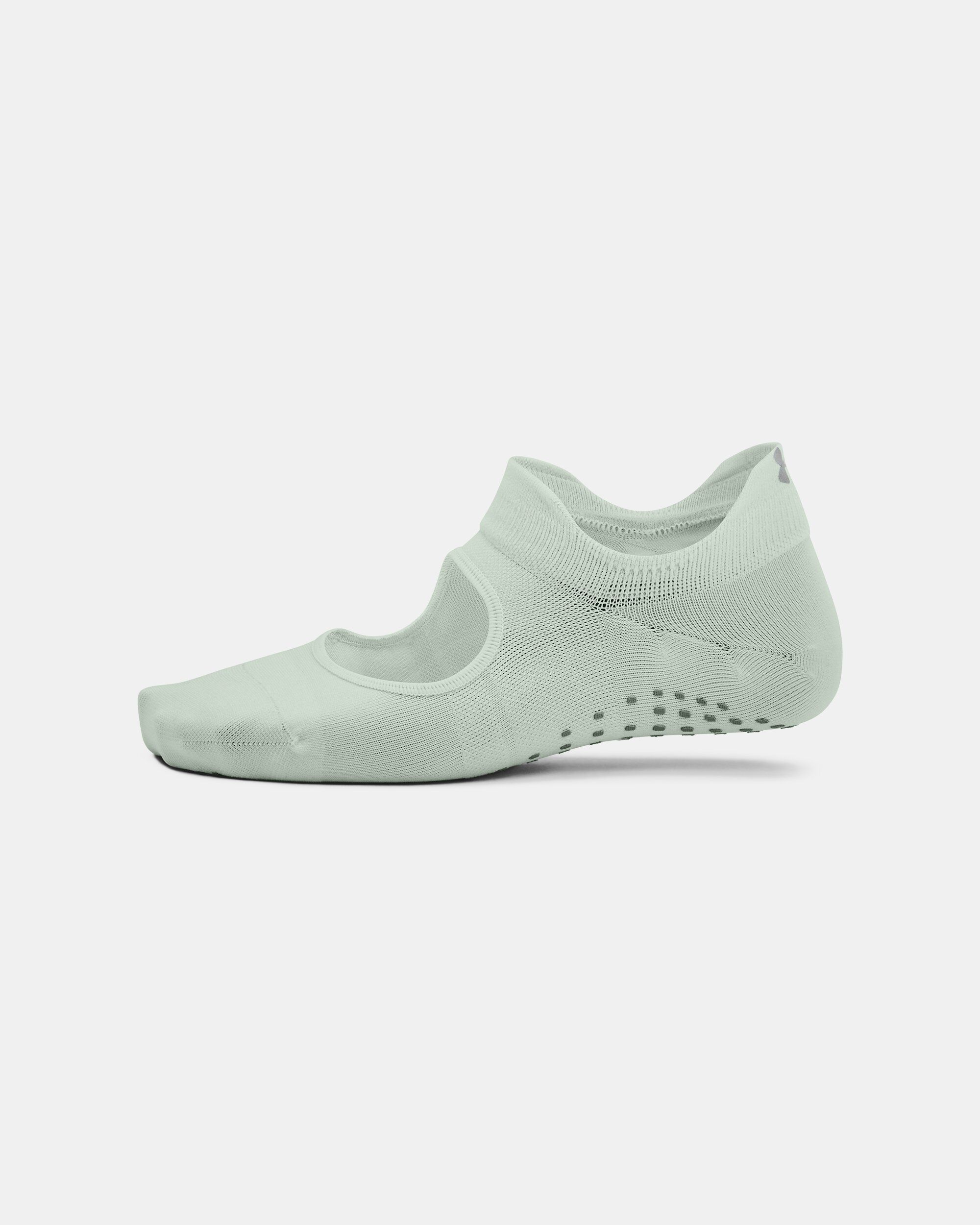 Under armour yoga socks clearance