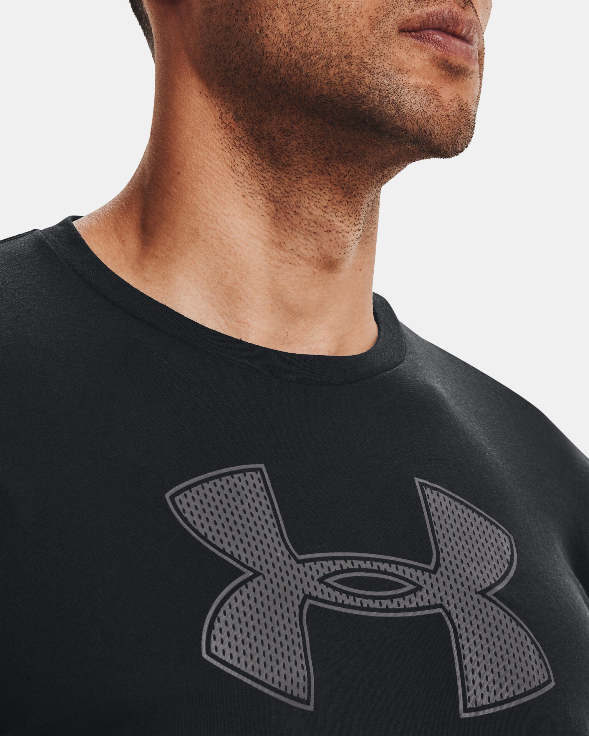 Under Armour Men s UA Big Logo Short Sleeve T Shirt Black in Dubai