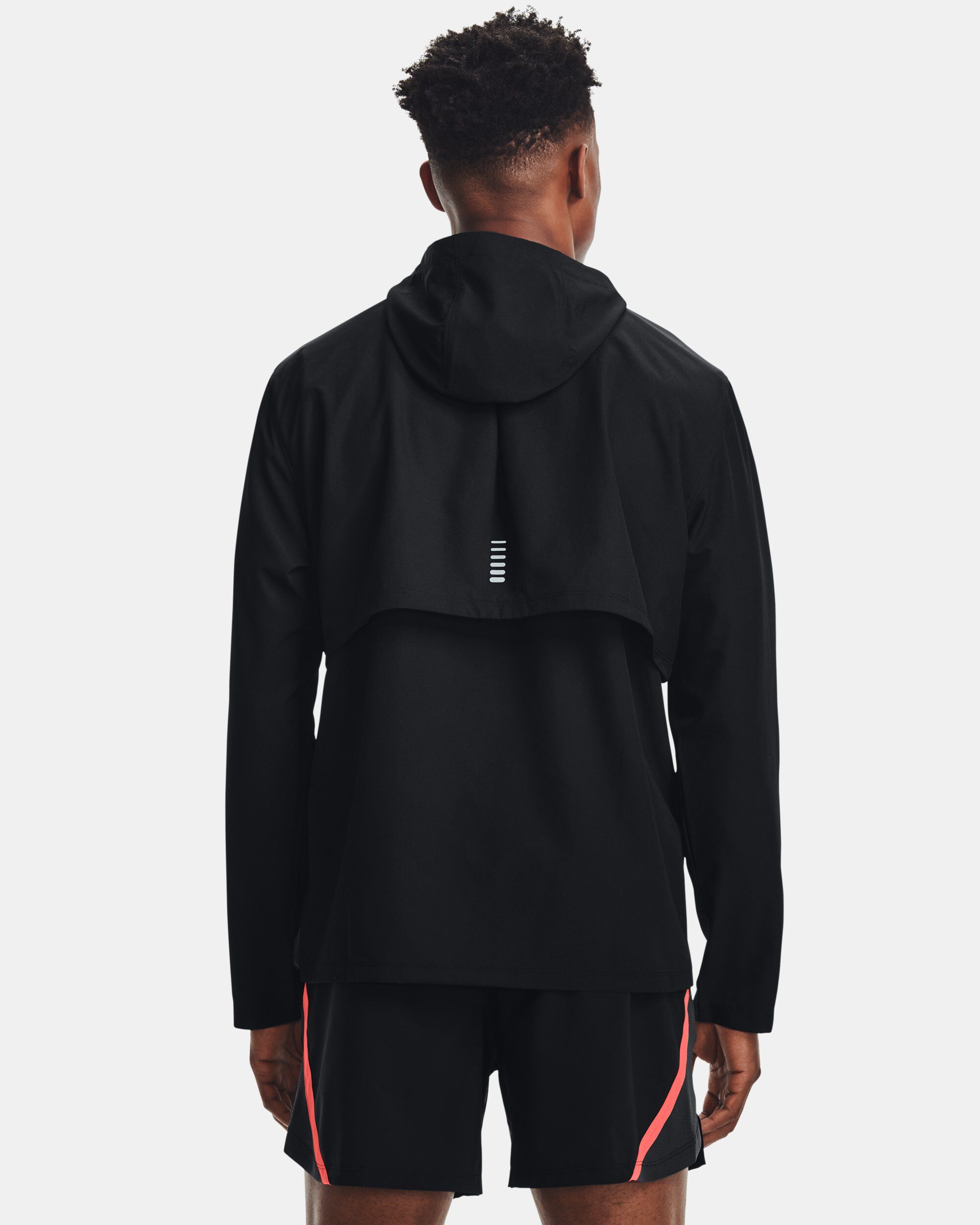 Under armour outrun the storm best sale jacket v2