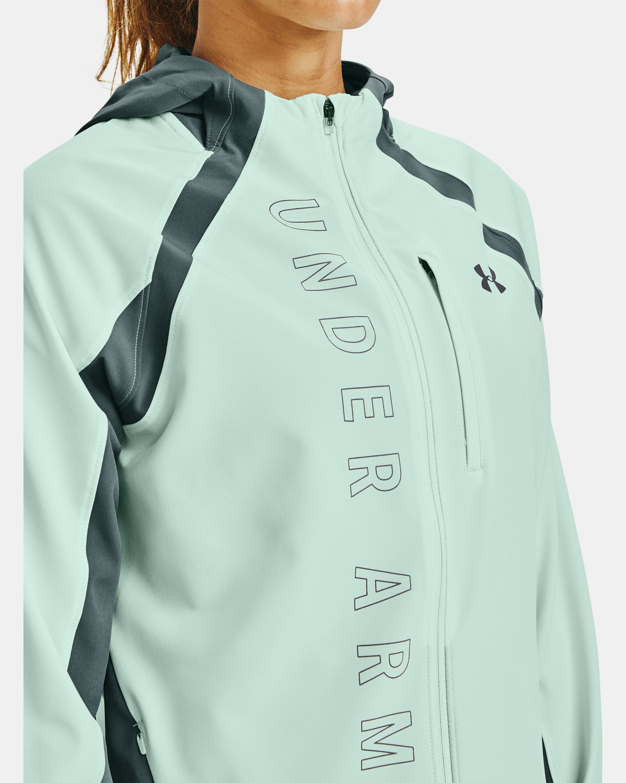 Under Armour Women s UA Qualifier OutRun The Storm Jacket Blue in