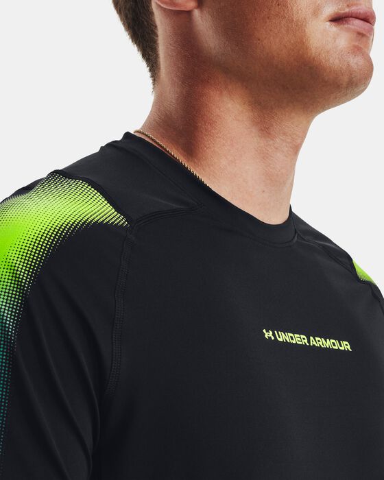 HeatGear&reg; Fitted image number 3