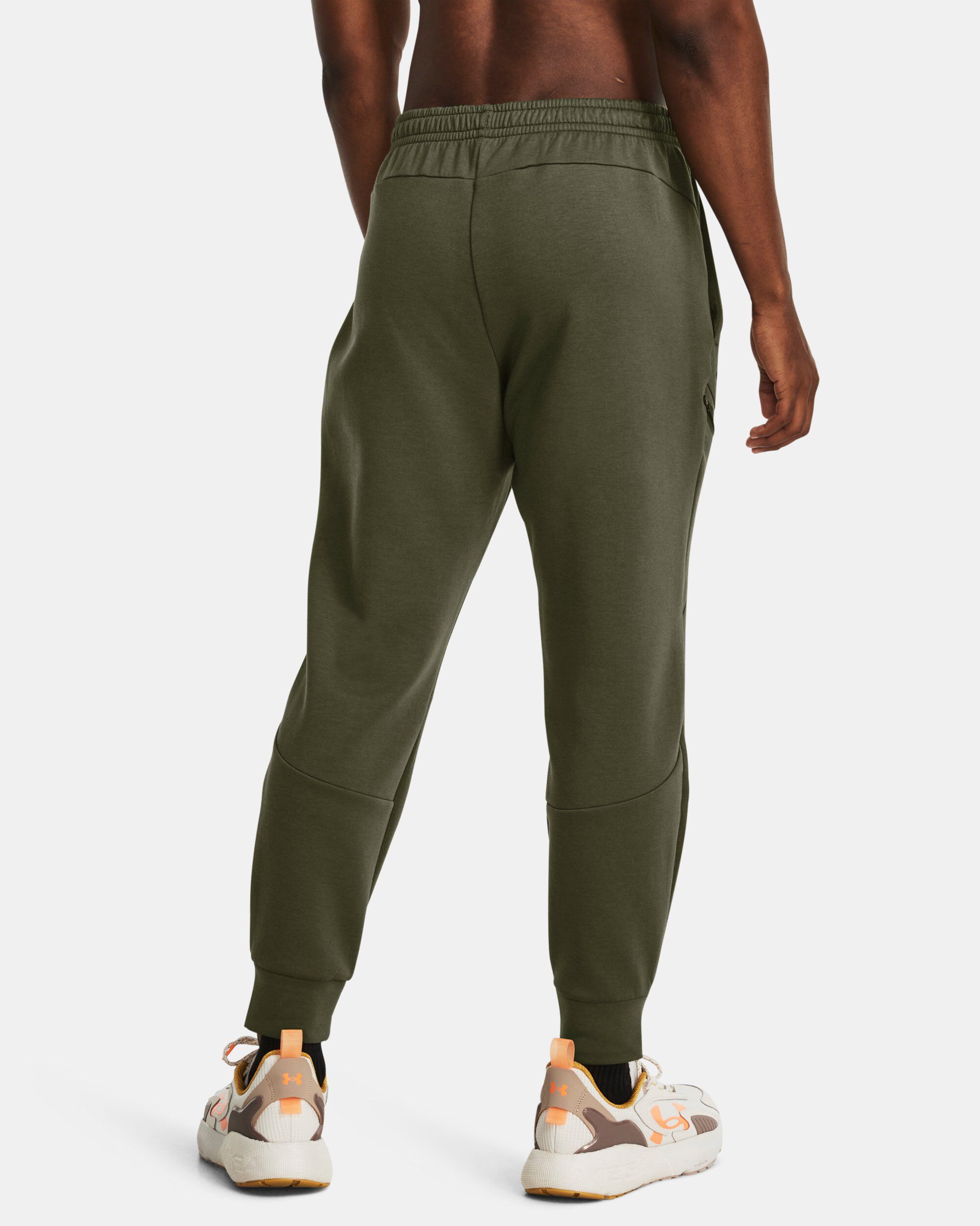 Under armour deals joggers green