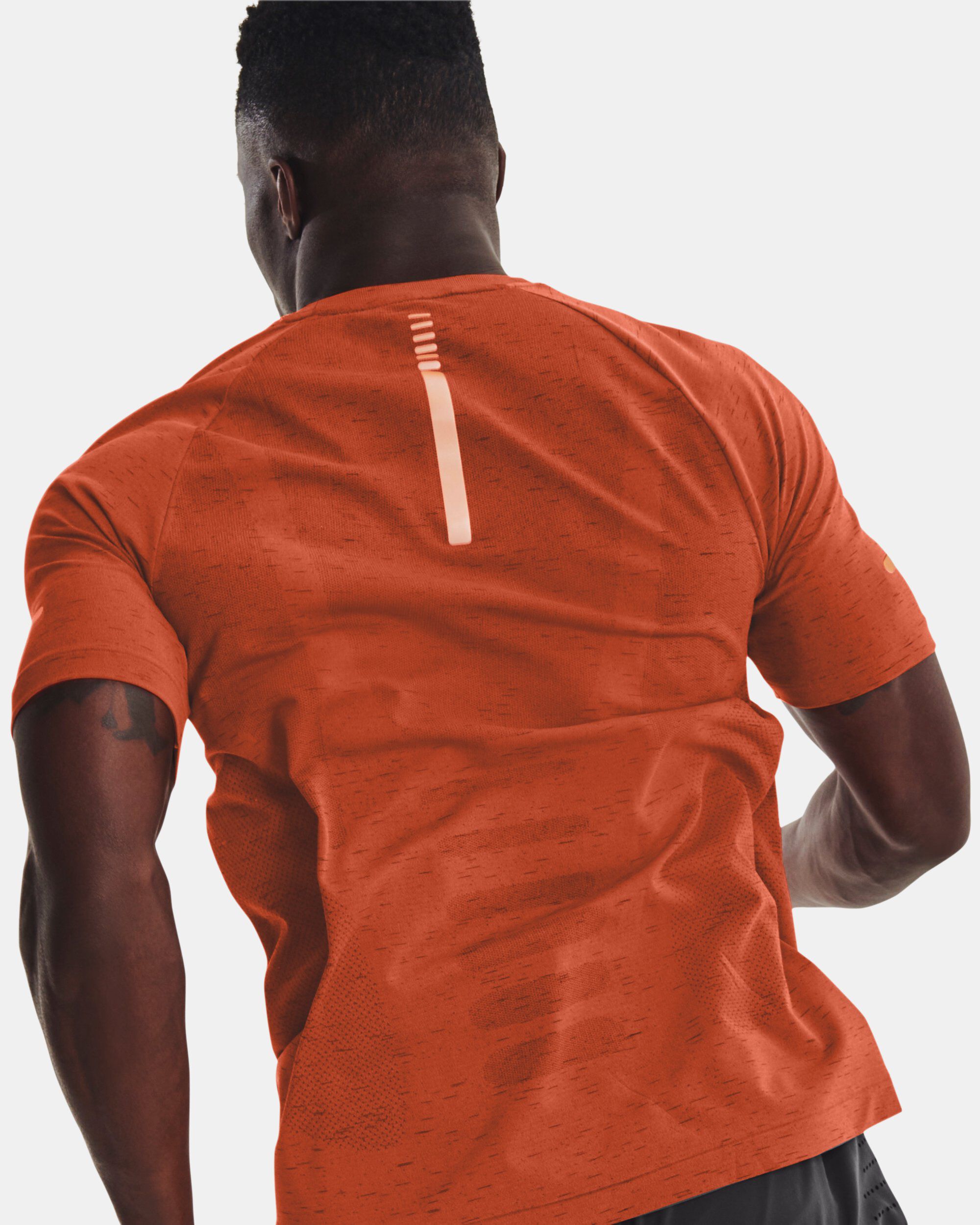 Men s UA Vanish Seamless Run Short Sleeve
