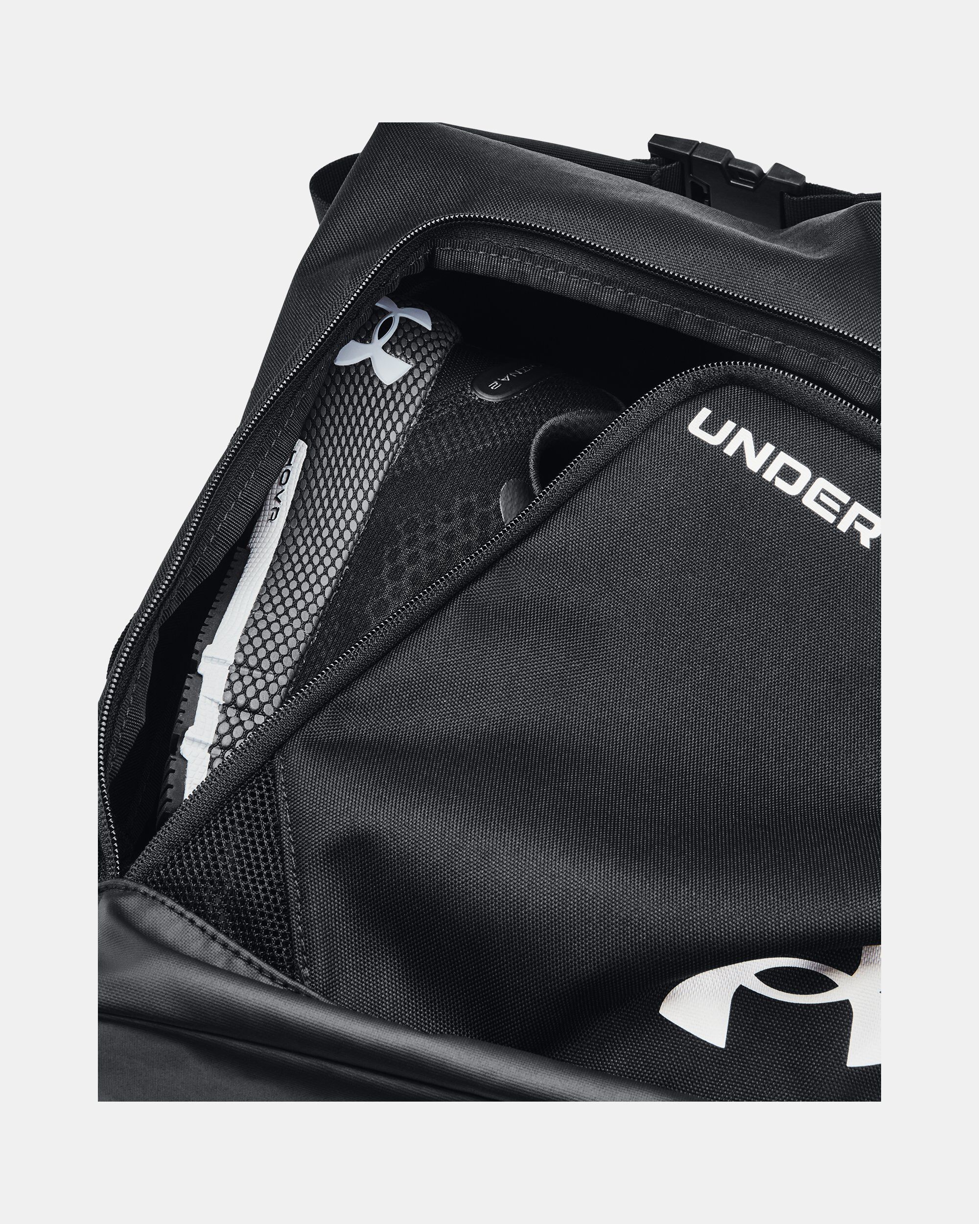 その他 [Under Armour] UA CONTAIN SHOE BAG Black 38921001_01