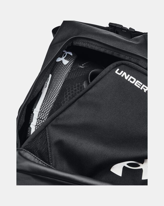 UA Contain Shoe Bag image number 2