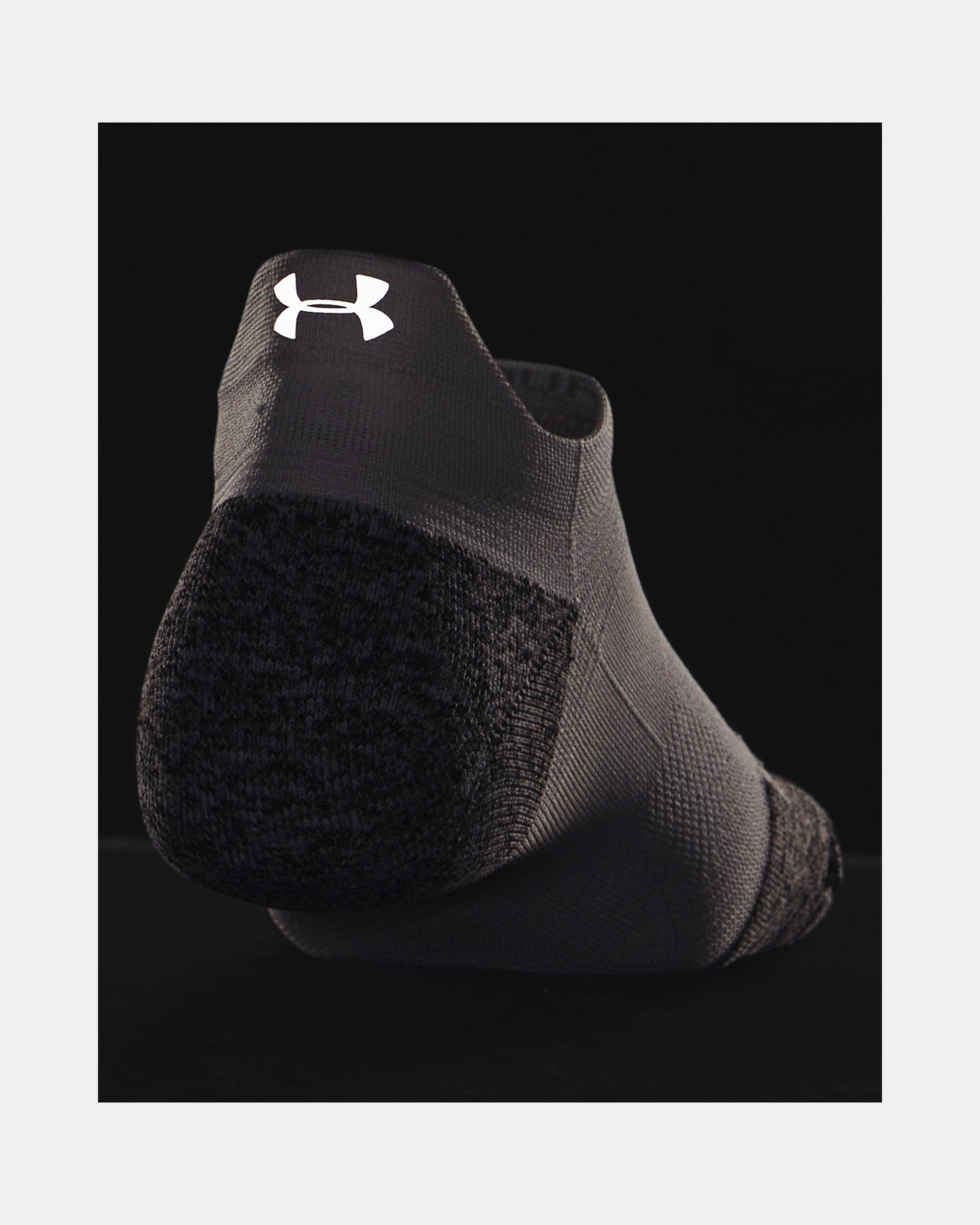 Under armour run cushion tab no show store socks