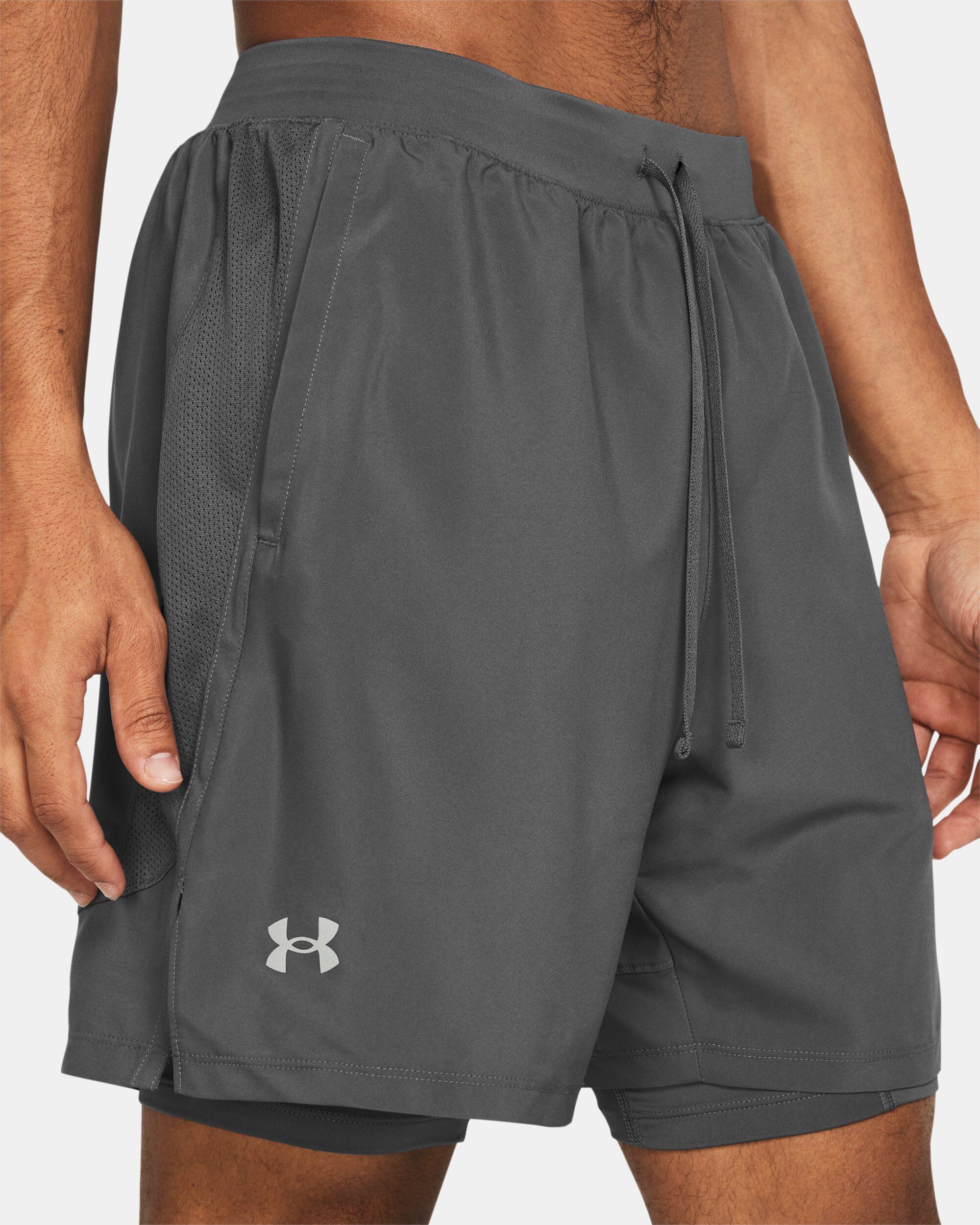 Under armour 2 shop in 1 shorts