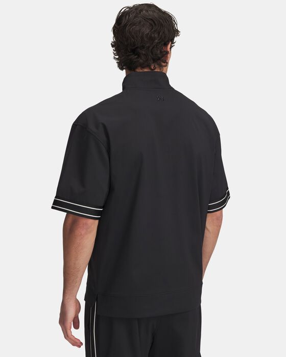 UA Courtside image number 1