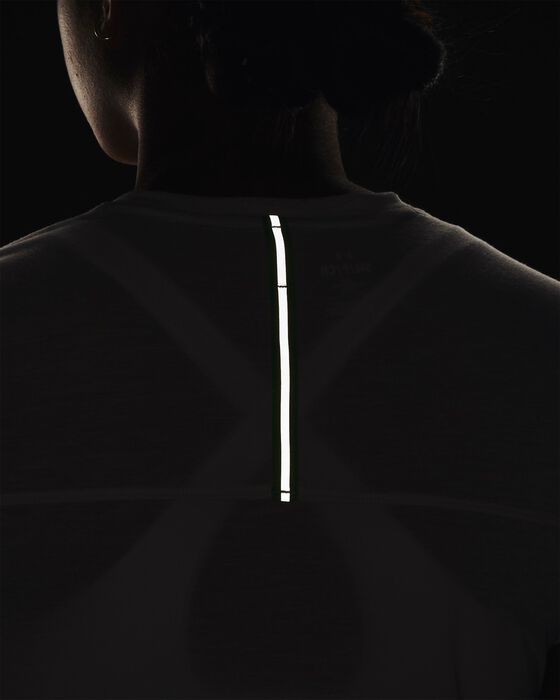 UA Run Anywhere Breeze image number 3