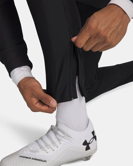 UA Challenger image number 3