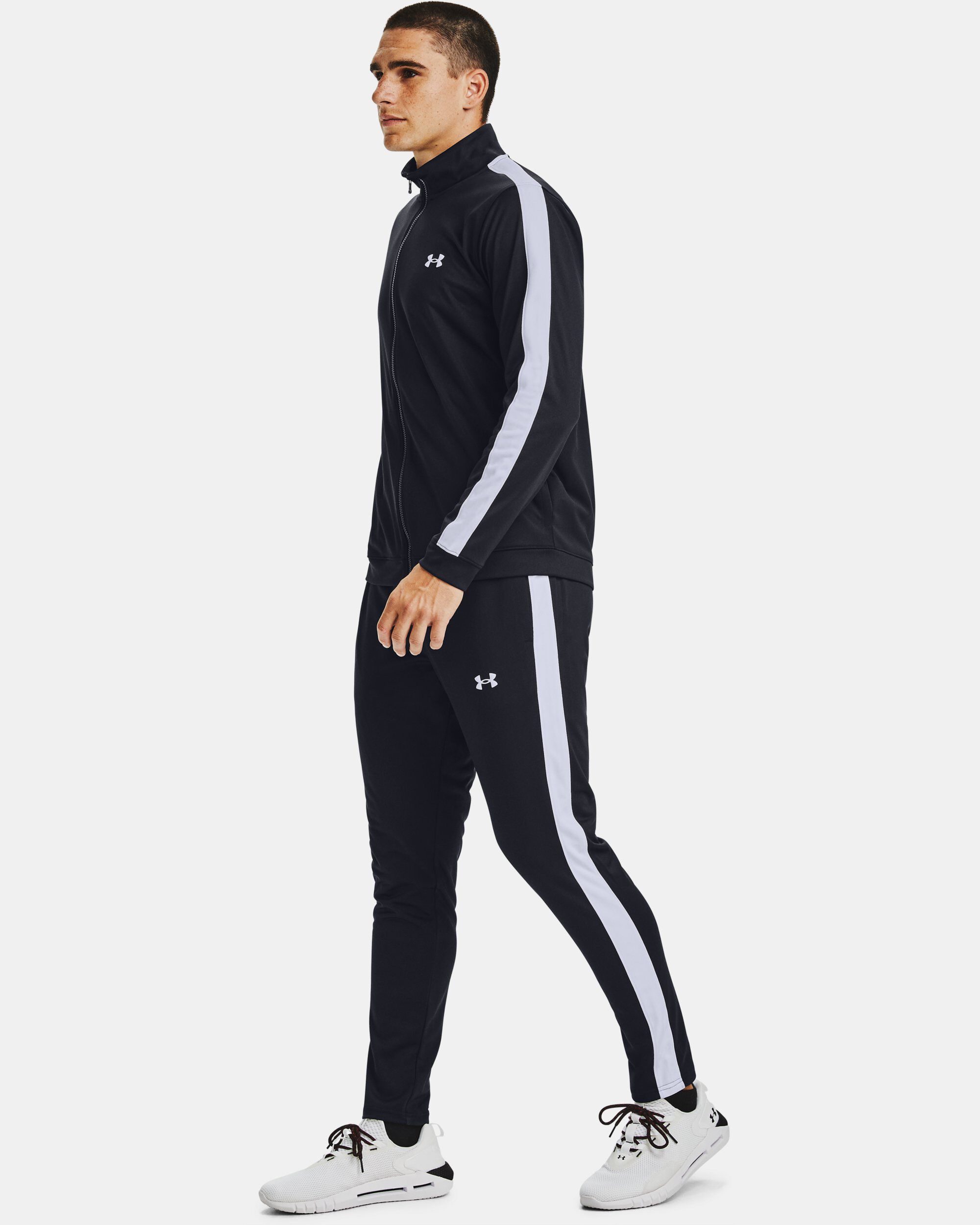 Under armour tracky on sale