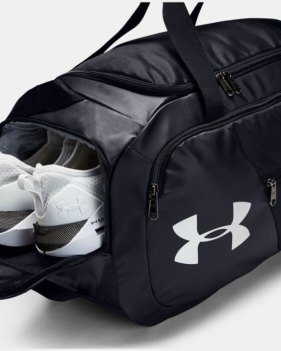 UA أندينايلابل 4.0 سمول image number 1