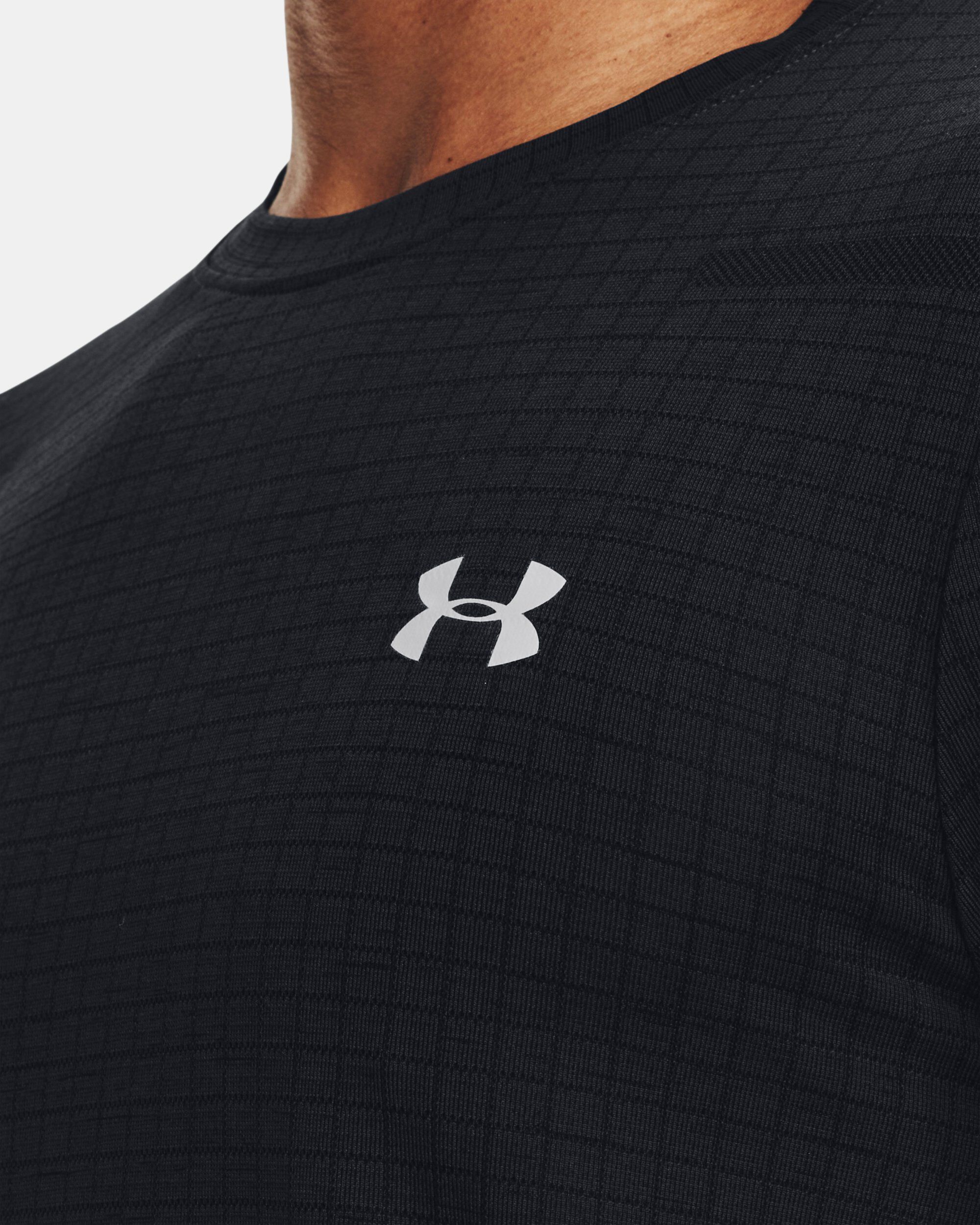 Under armour slim sale fit shirt