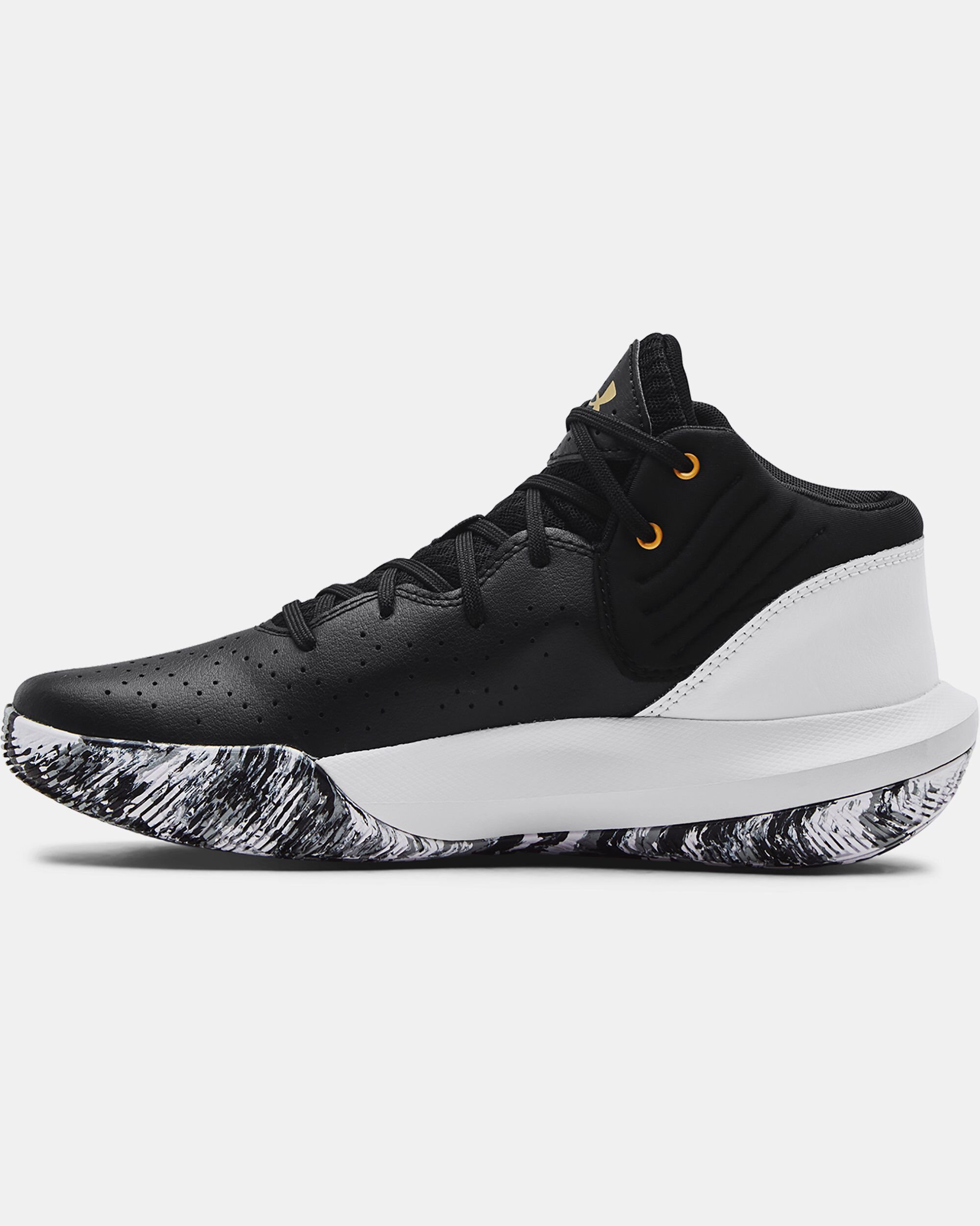 Basketball shoes for sale near me on sale