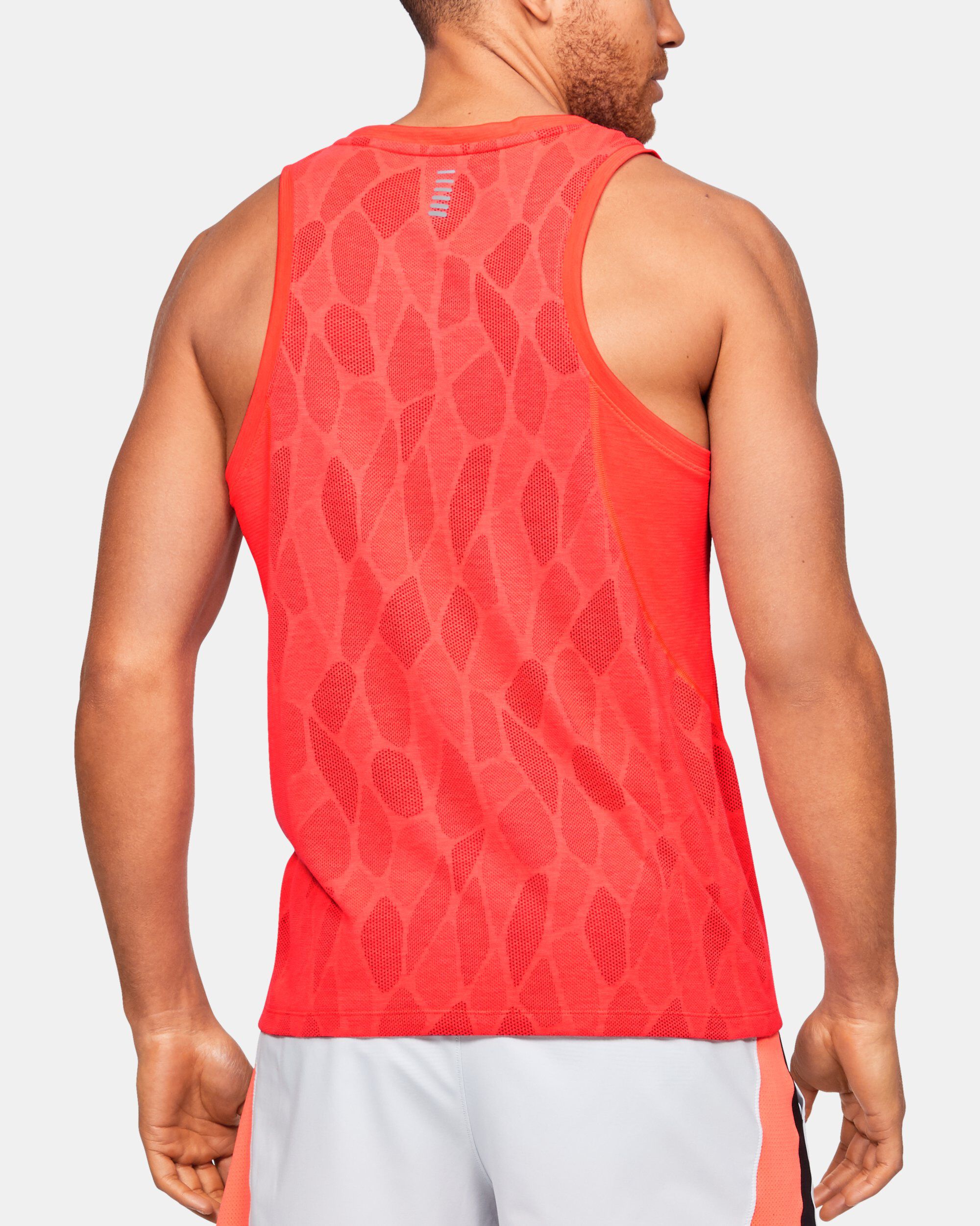 Under Armour Men s UA Streaker 2.0 Shift Singlet Red in Dubai UAE
