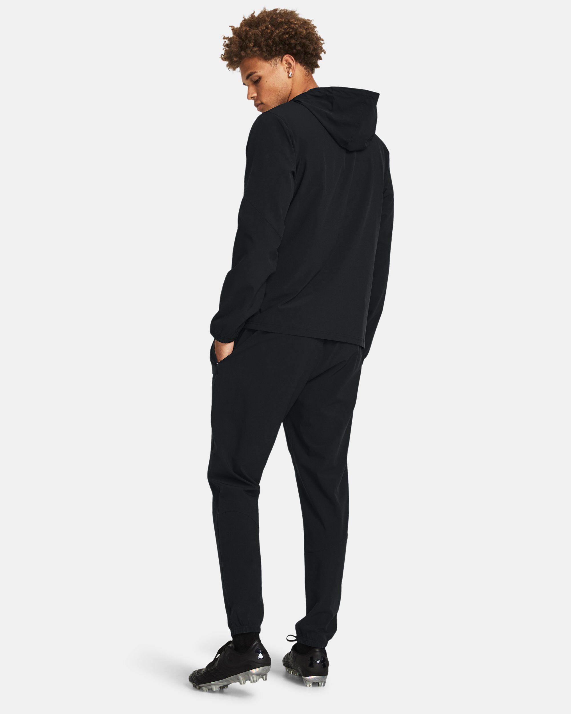 Buy Men s UA Challenger Pro Tracksuit Black in Dubai UAE Under Armour