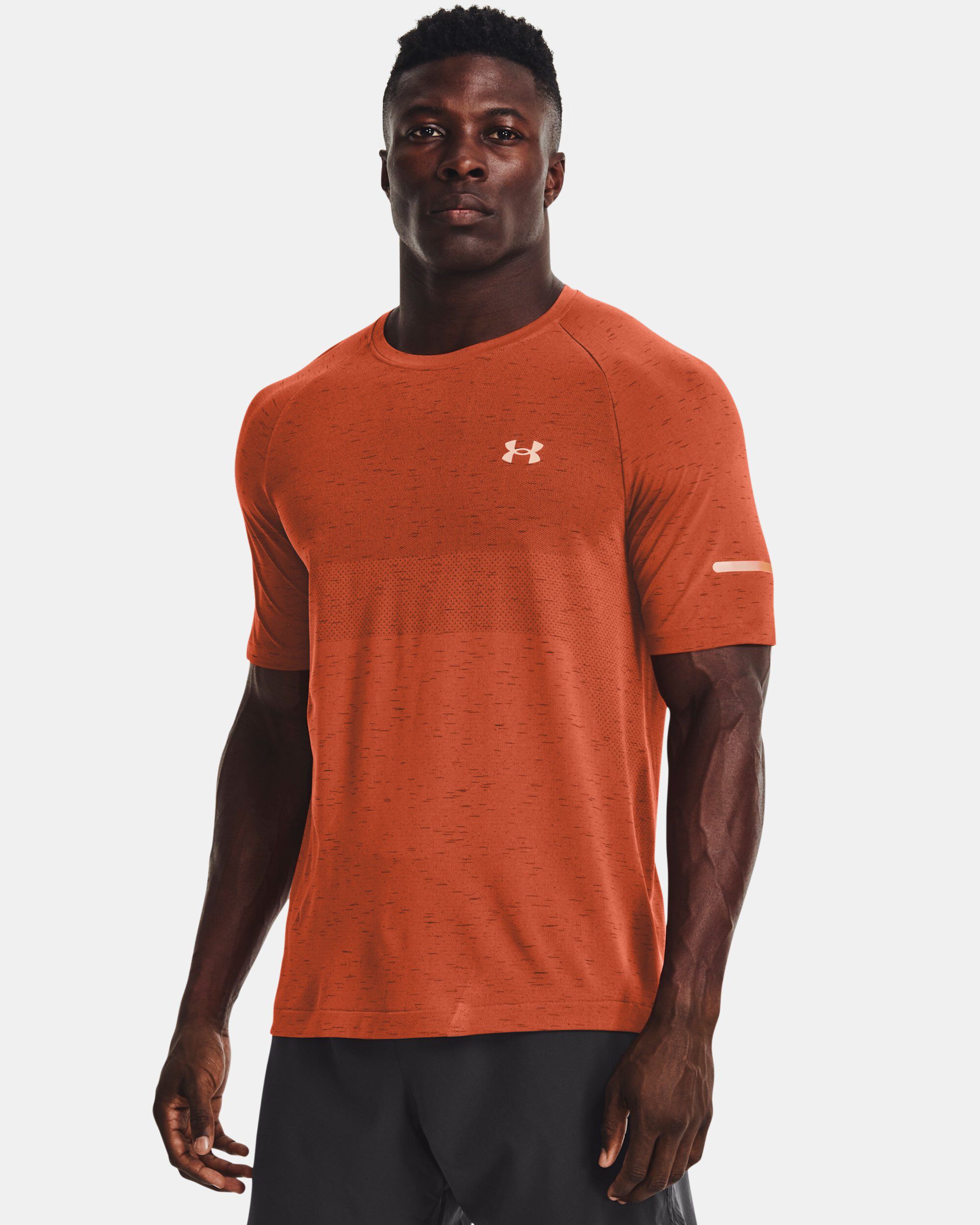 Under Armour Men s UA Vanish Seamless Run Short Sleeve Orange in