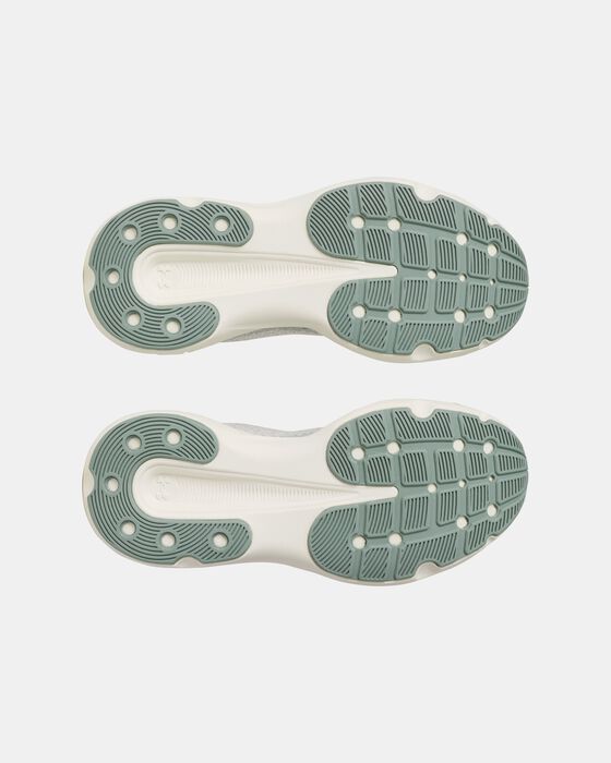 Women's UA Infinite Running Shoes image number 4