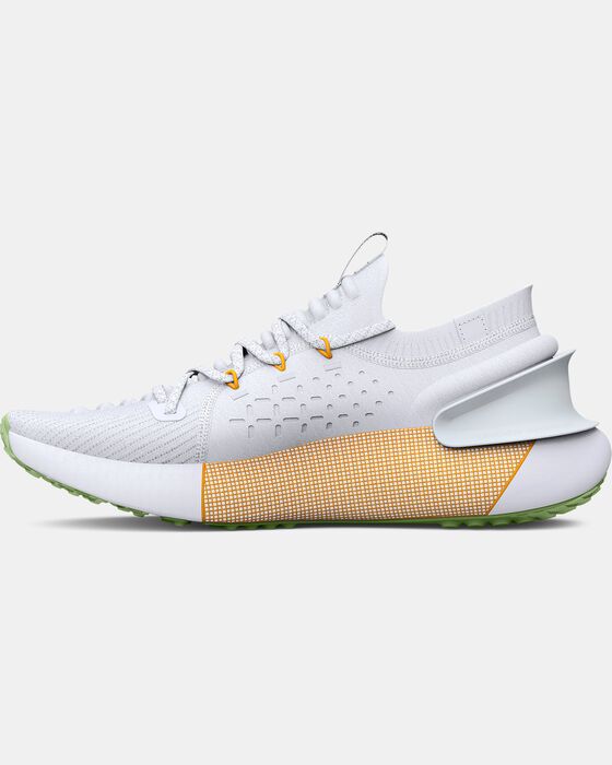 Women's UA HOVR™ Phantom 3 Launch Running Shoes image number 1